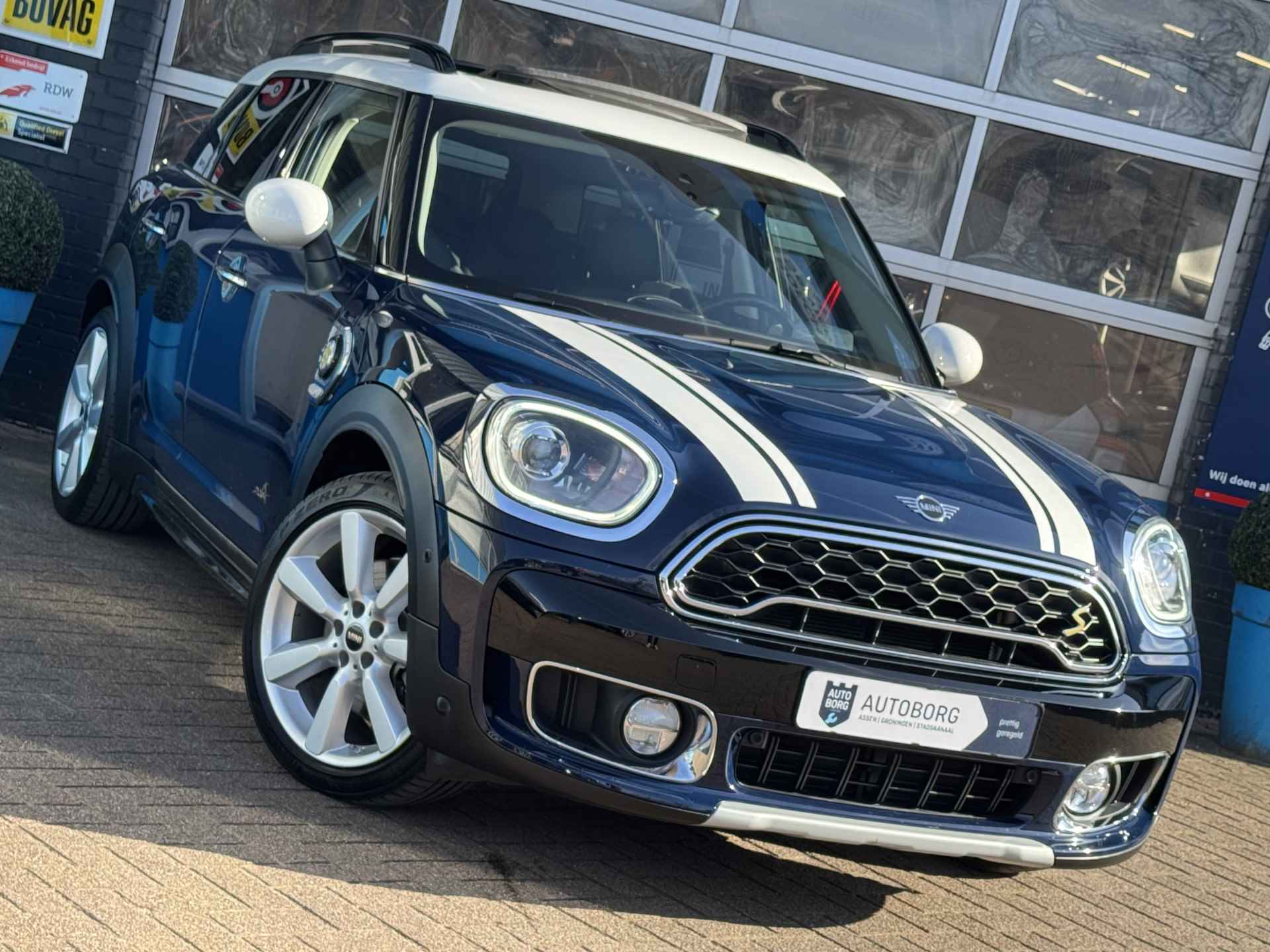 MINI Countryman 2.0 Cooper S E ALL4 Chili Prijs Inclusief Onderhoud & 12 Maand BOVAG Garantie | Bomvol Opties | Schuif/kantel Dak | Harman Kardon | - 42/56