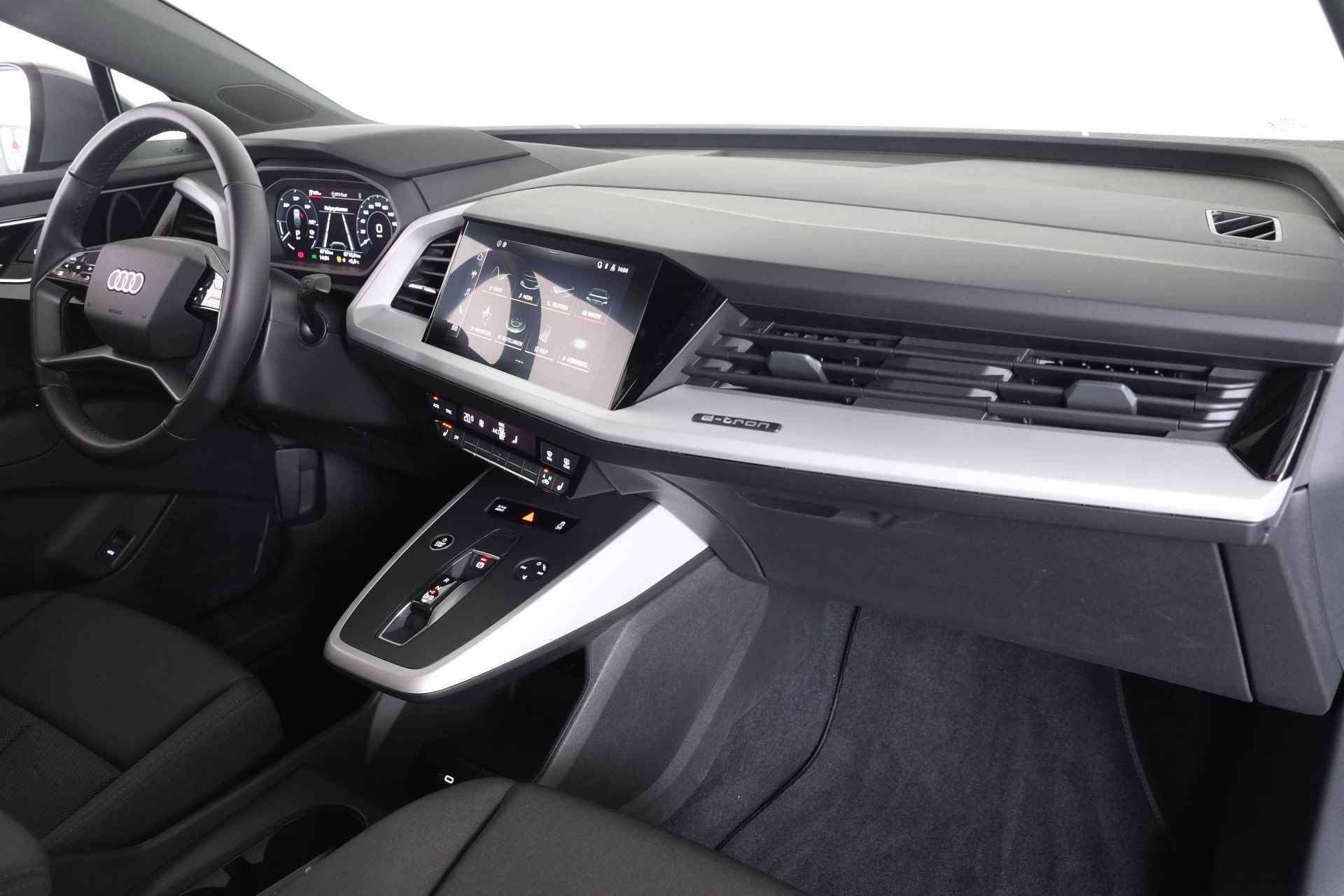 Audi Q4 Sportback e-tron 35 Edition 52 kWh / LED / DAB+ / Virtual Cockpit / Lane Assist - 3/27