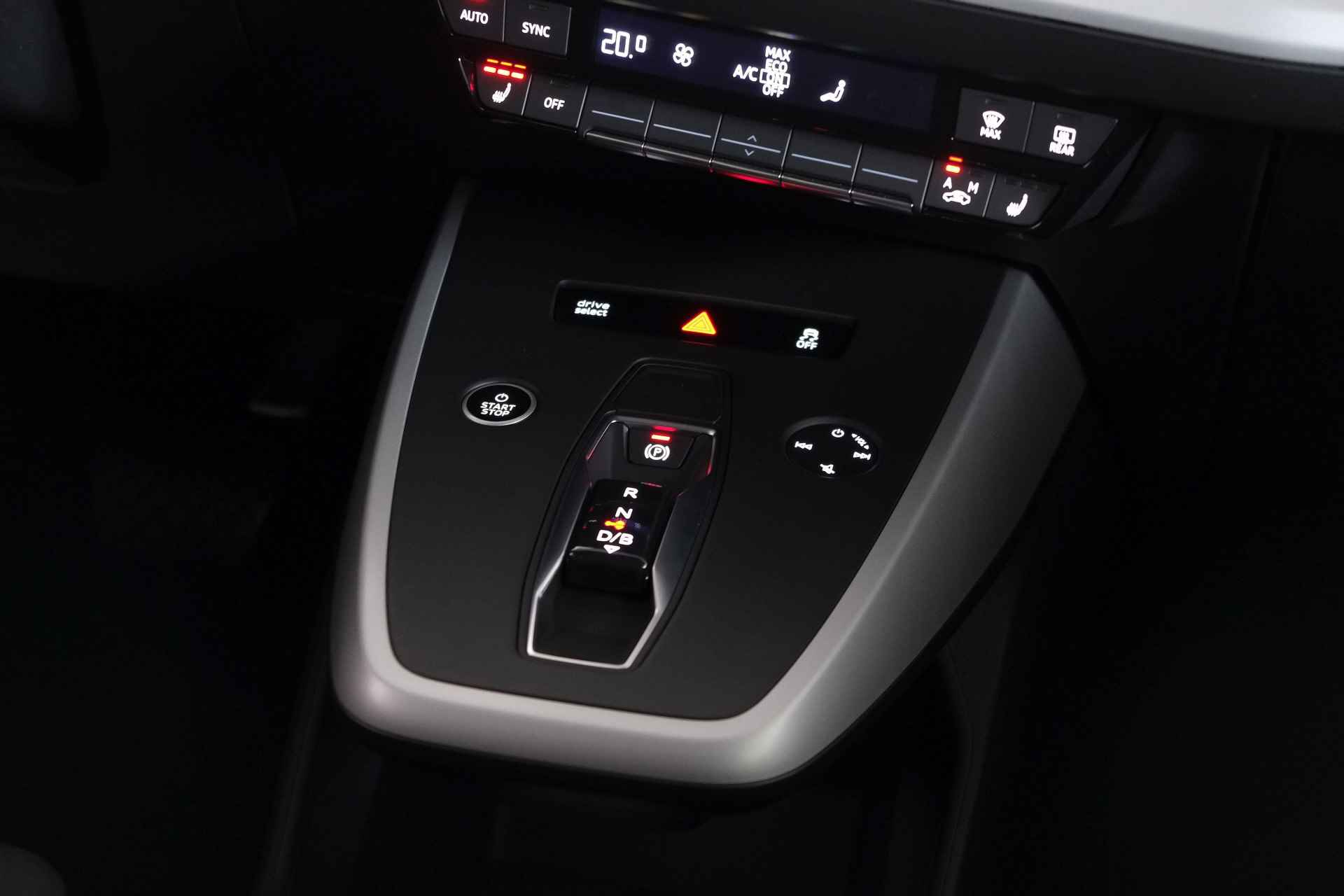 Audi Q4 Sportback e-tron 35 Edition 52 kWh / LED / DAB+ / Virtual Cockpit / Lane Assist - 16/27