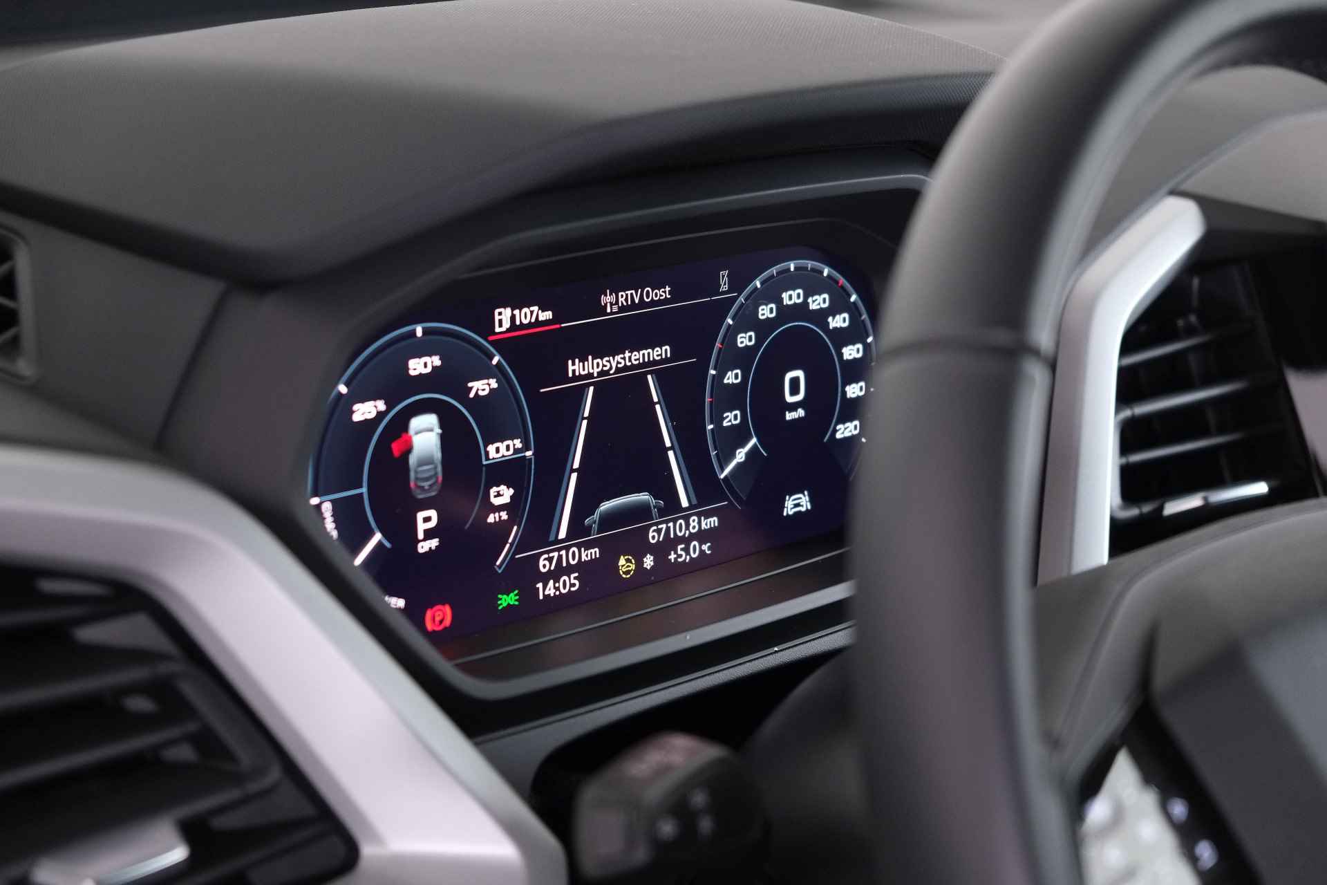 Audi Q4 Sportback e-tron 35 Edition 52 kWh / LED / DAB+ / Virtual Cockpit / Lane Assist - 17/27
