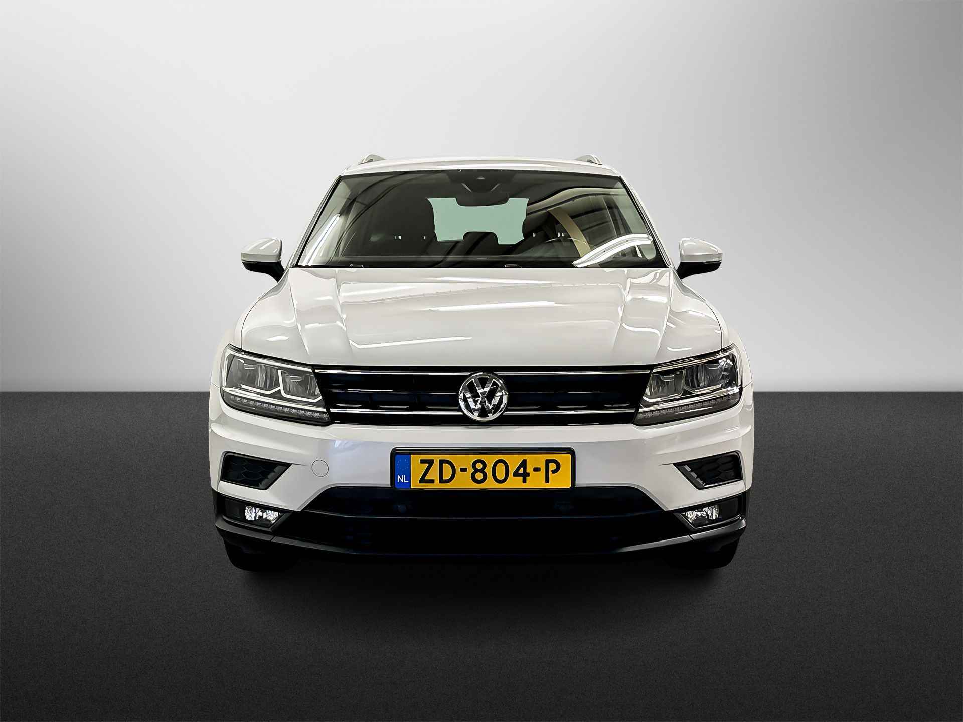 VOLKSWAGEN Tiguan 1.5 TSI 130PK COMFORTLINE BUSINESS NAVI PDC LED TEL 19INCH TREKHAAK NAP - 5/30