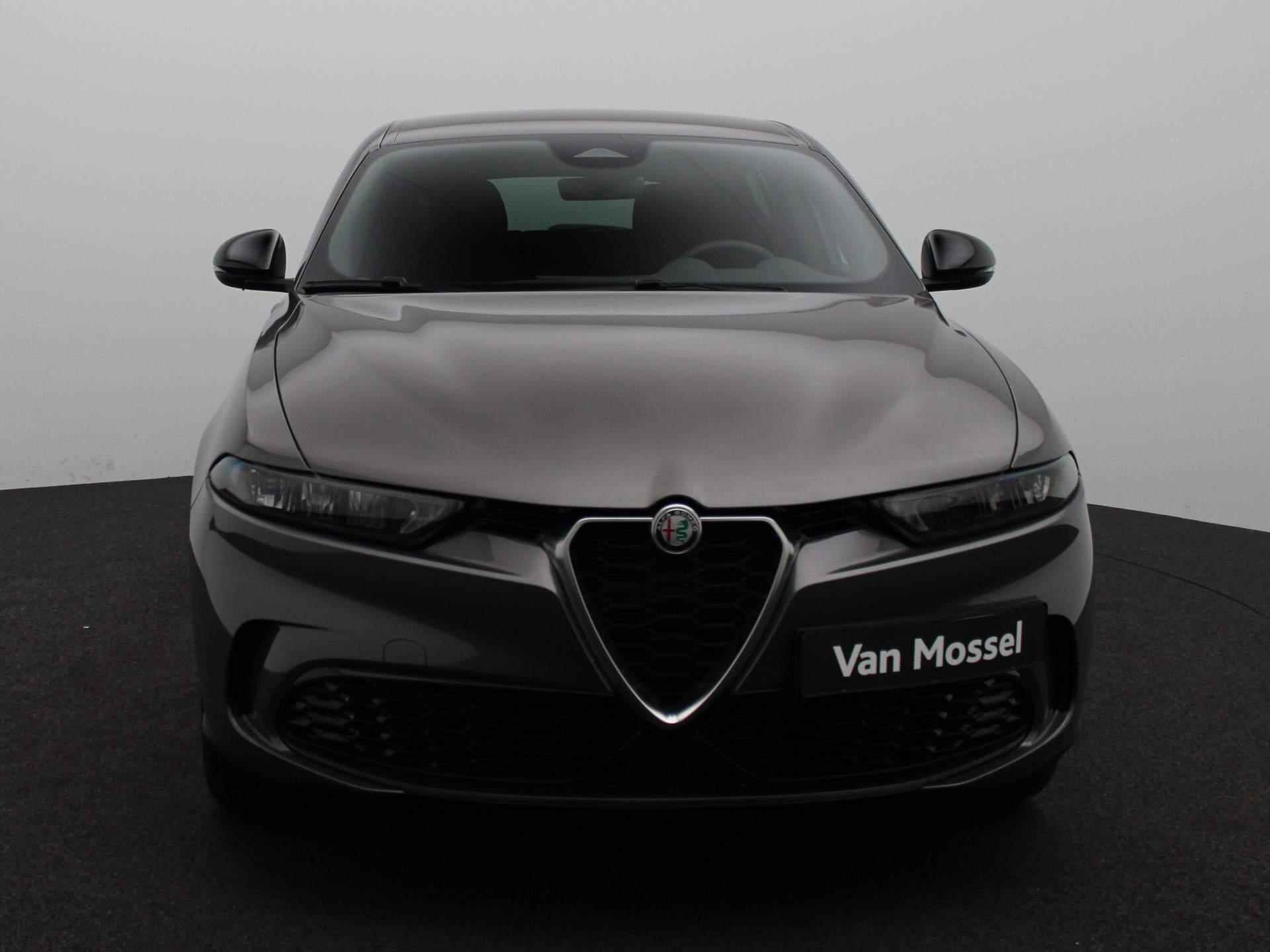 Alfa Romeo Tonale 1.5T Hybrid Super | 20'' Velgen | All-Season Banden | Getint Glas | Digital Cockpit | Led Koplampen | Apple Carplay & Android Auto | - 3/26