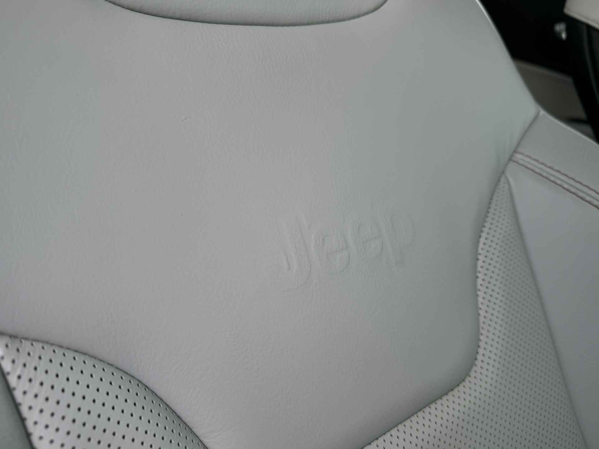 Jeep Compass 1.3T Limited | Camera | PDC V/A | Elektr. stoel | Elektr. klep | Keyless | Alpine audio - 24/48