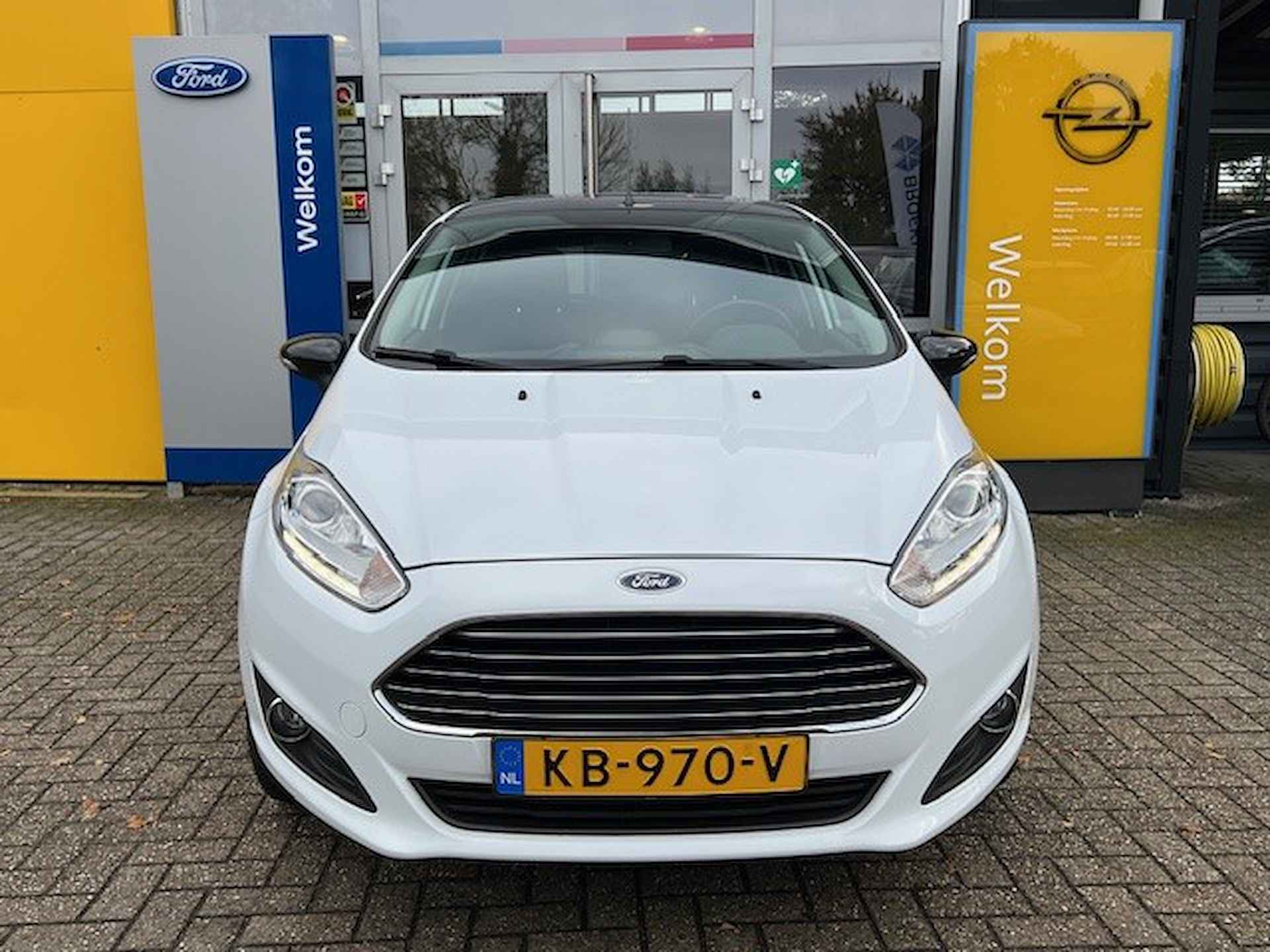 Ford Fiesta 1.0 65PK BLACK & WHITE | NAVIGATIE| BLUETOOTH| ZWART DAK| AIRCO| 100% DEALERONDERHOUDEN - 10/34