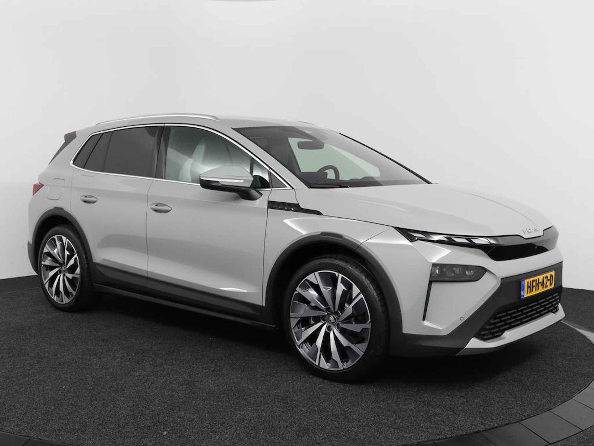 Skoda Elroq 85 Business Edition 21 inch + Upgrade advanced + Lodge + Warmtepomp + Winterpakket + Haak - 12/49