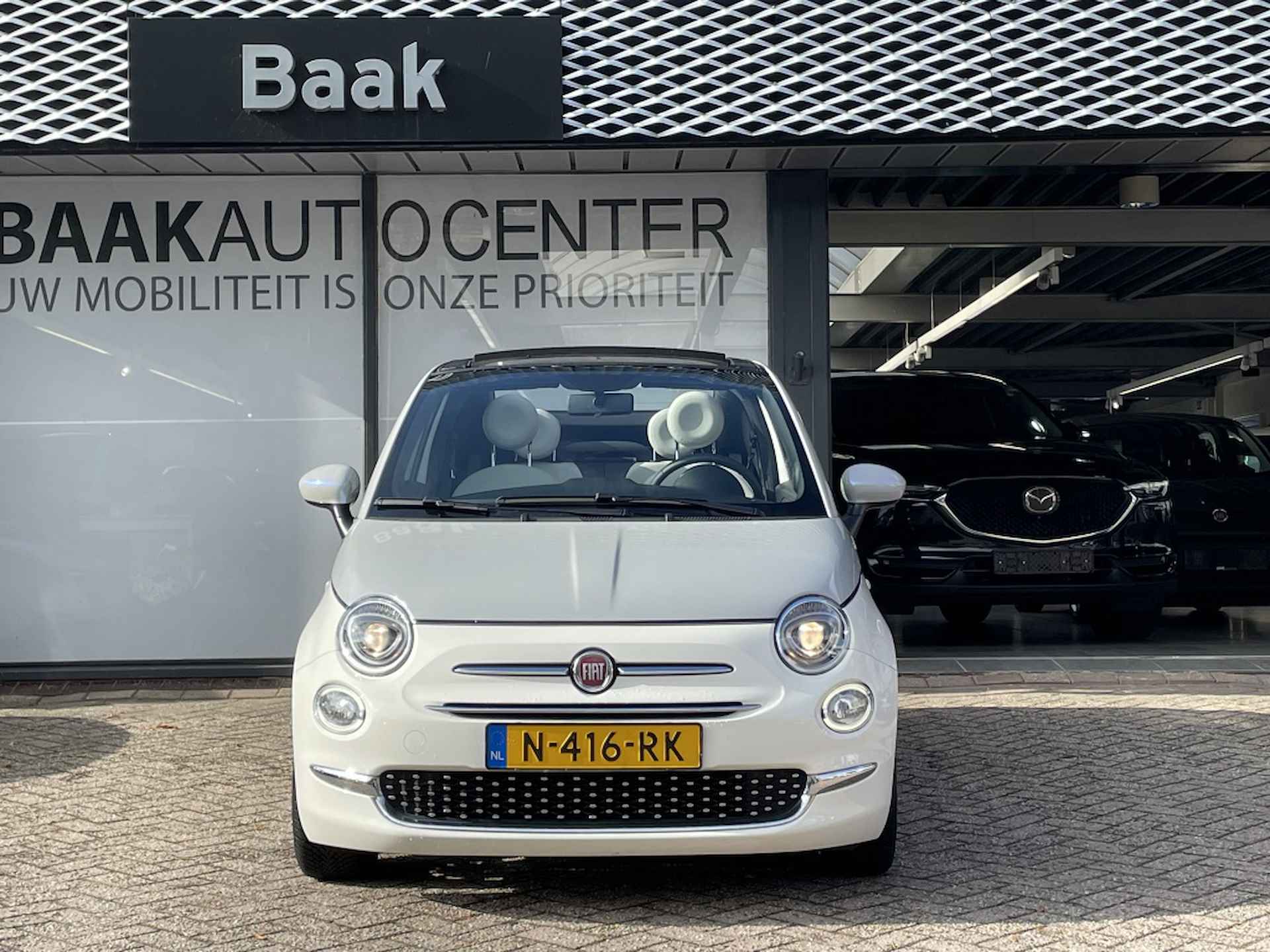 Fiat 500 C 1.0 Hybrid Dolcevita - 2/28