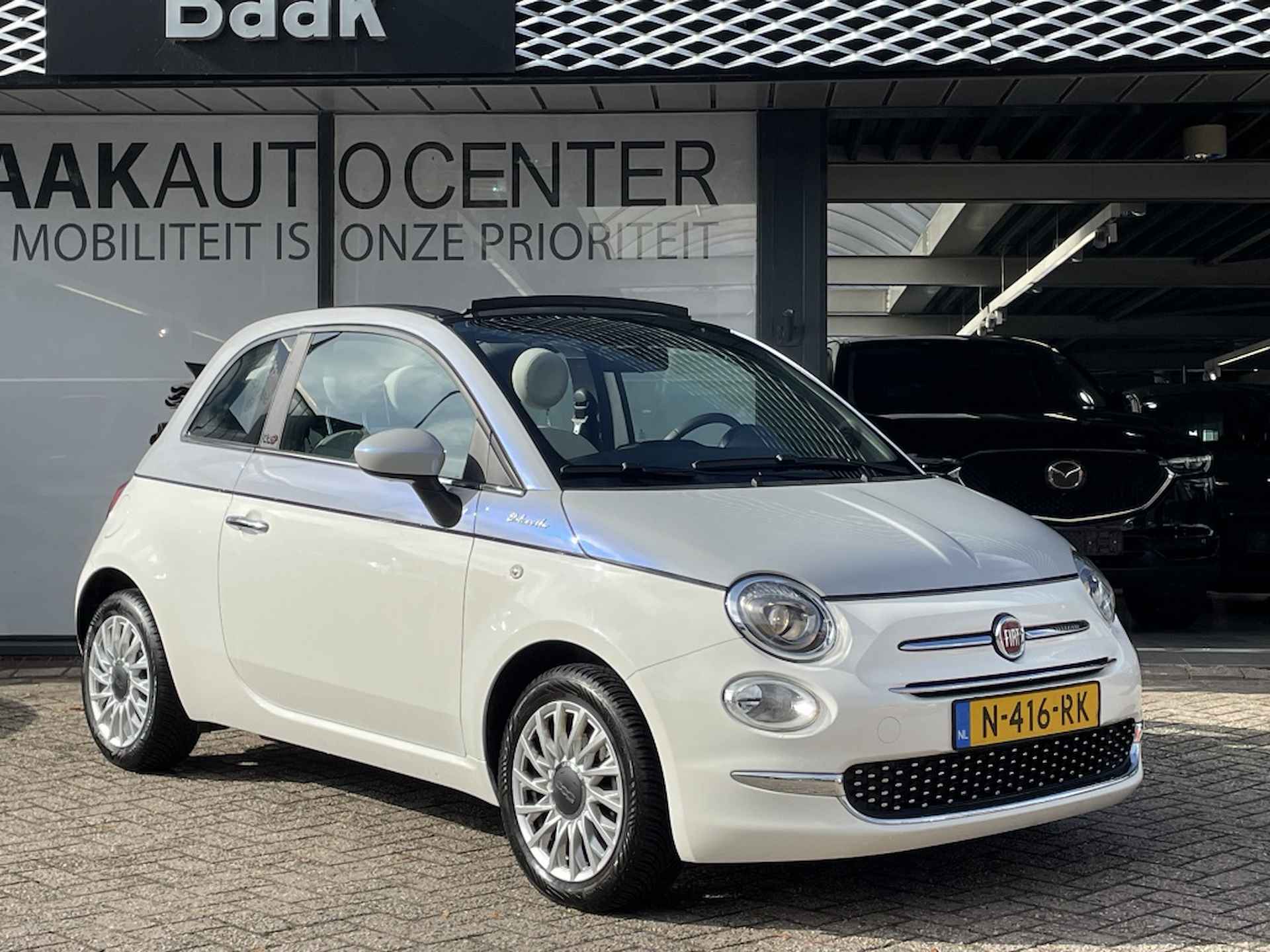 Fiat 500 C 1.0 Hybrid Dolcevita - 3/28