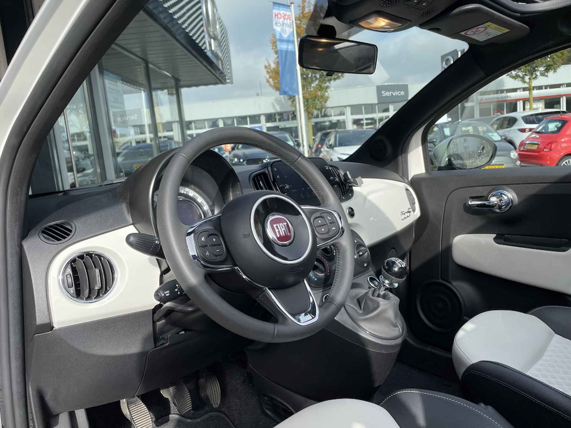 Fiat 500 C 1.0 Hybrid Dolcevita - 9/28