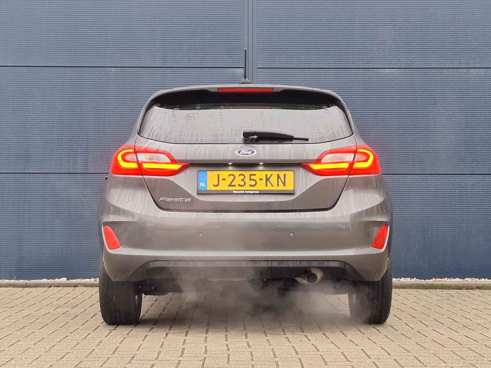 FORD Fiesta 1.0 EcoBoost 100pk 5dr Titanium | Navigatie | Parkeersensoren Achter | Airco - 4/36