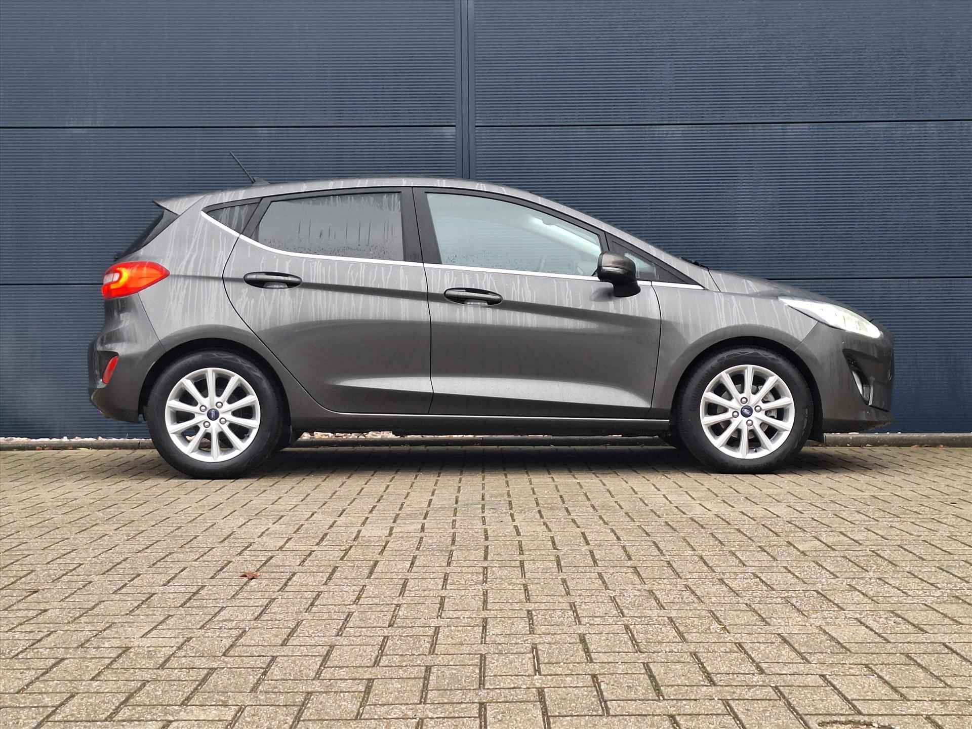 FORD Fiesta 1.0 EcoBoost 100pk 5dr Titanium | Navigatie | Parkeersensoren Achter | Airco - 26/36