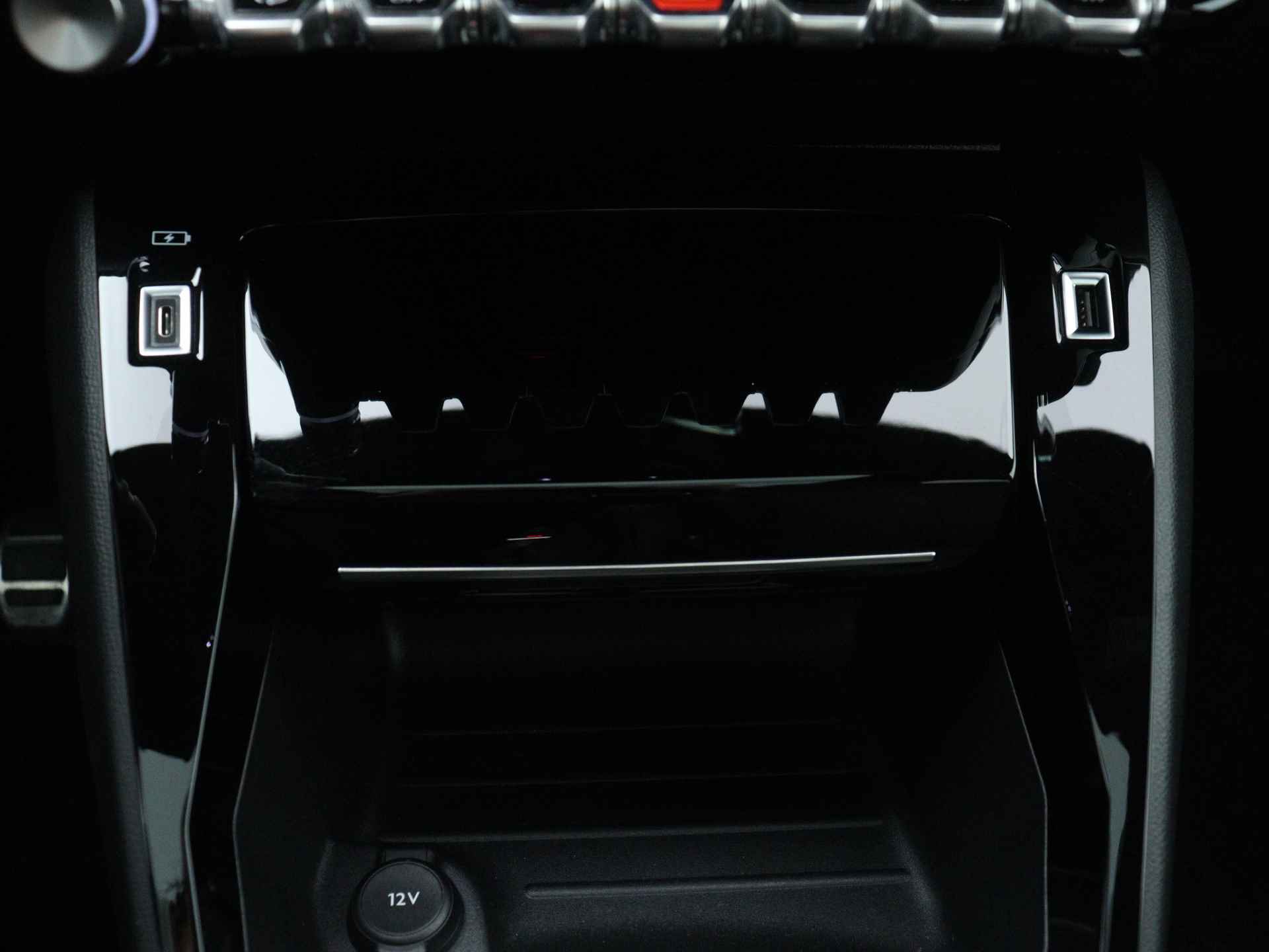 Peugeot 208 1.2 PureTech GT-Line | Stoelverwarming | Camera | Apple Carplay | 3D Cockpit | Panoramadak | - 37/46