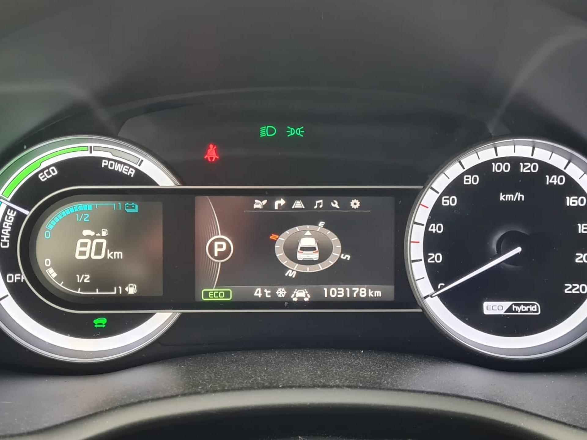 Kia Niro 1.6 GDi Hybrid First Edition - 21/33