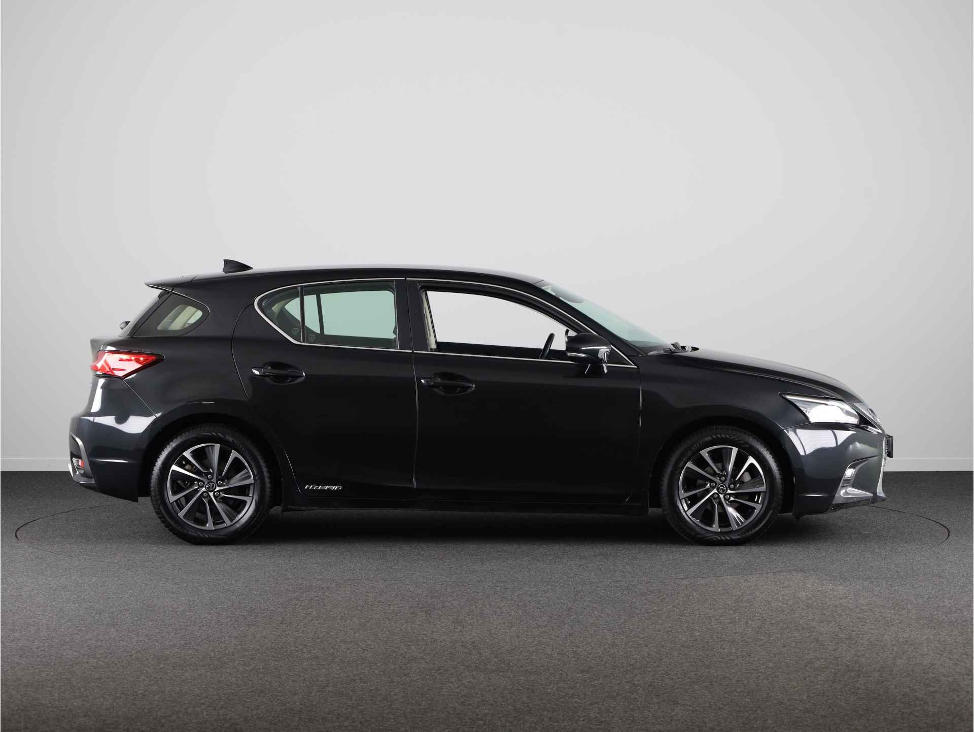 Lexus CT 200h Ultimate Edition | Navigatie | Parkeercamera | - 4/42