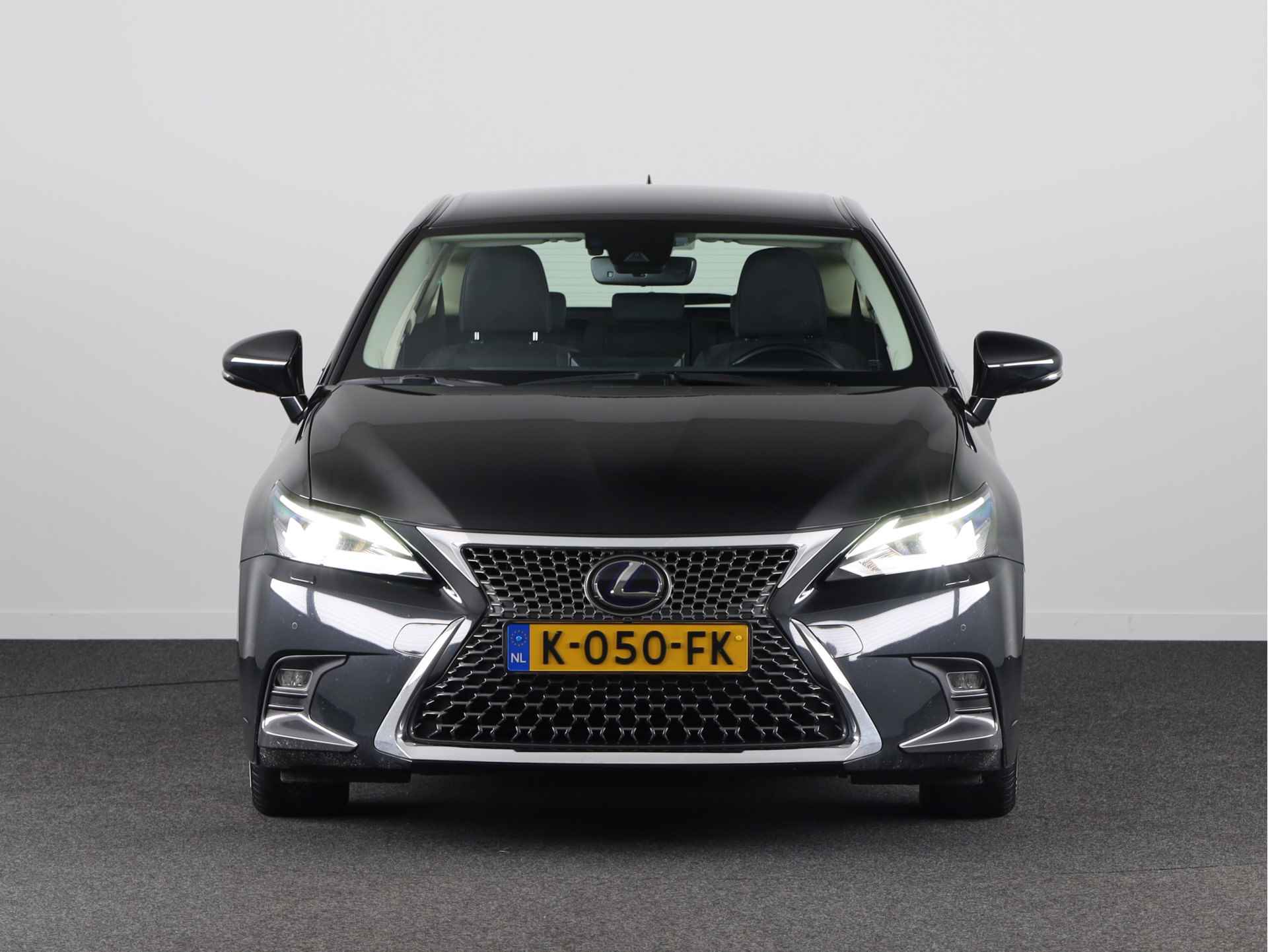 Lexus CT 200h Ultimate Edition | Navigatie | Parkeercamera | - 17/42