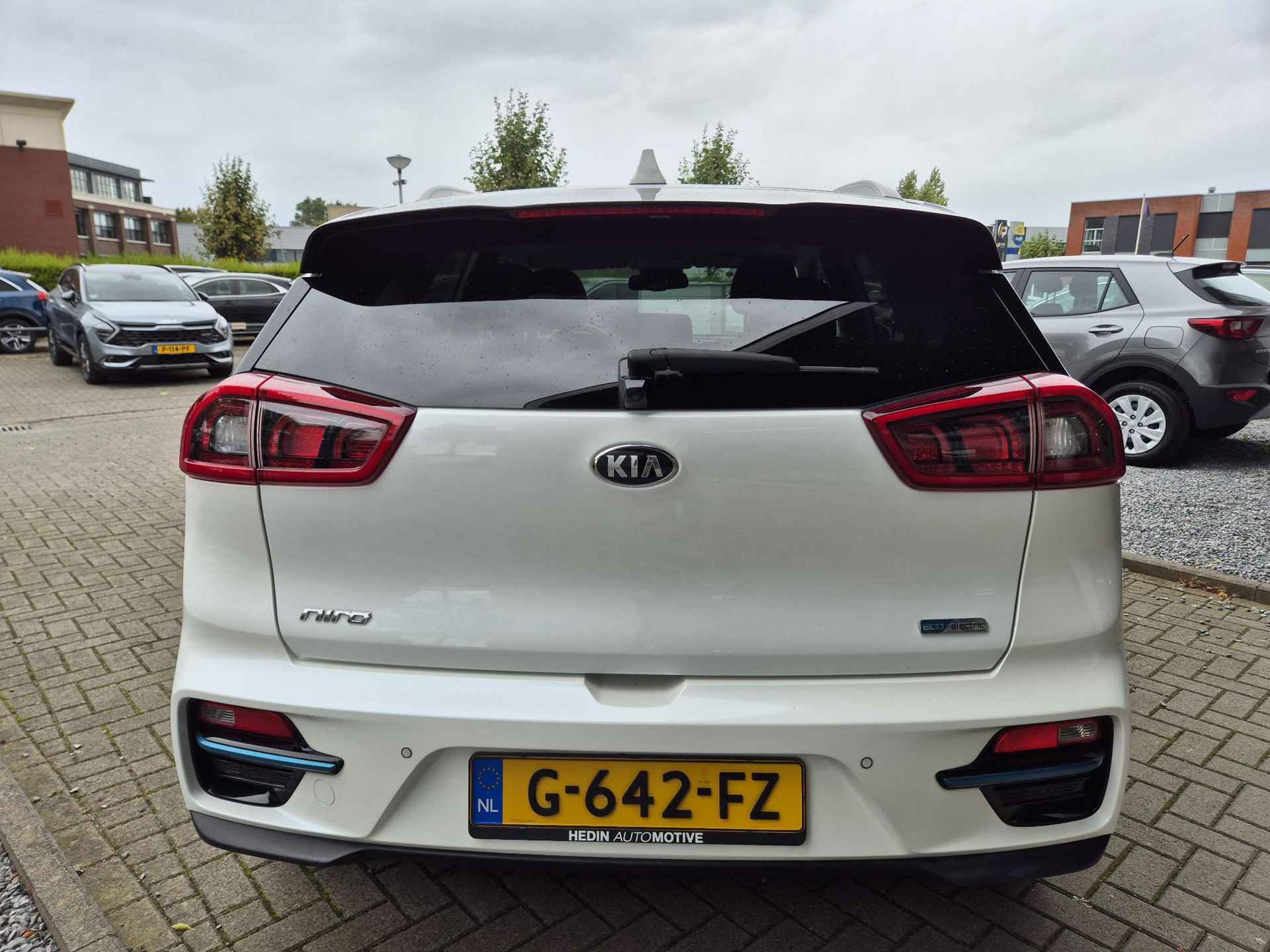 Kia e-Niro ExecutiveLine 64 kWh - 7/27