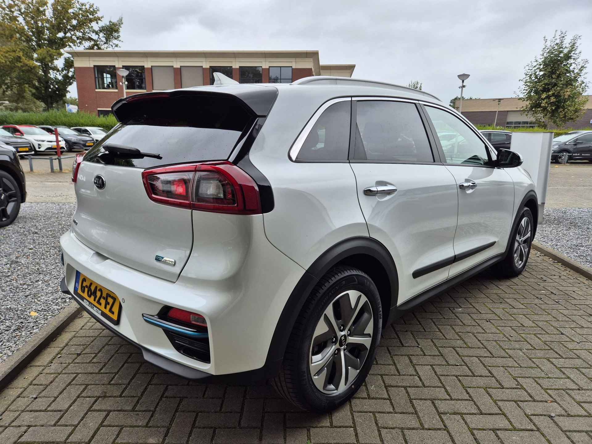 Kia e-Niro ExecutiveLine 64 kWh - 27/27