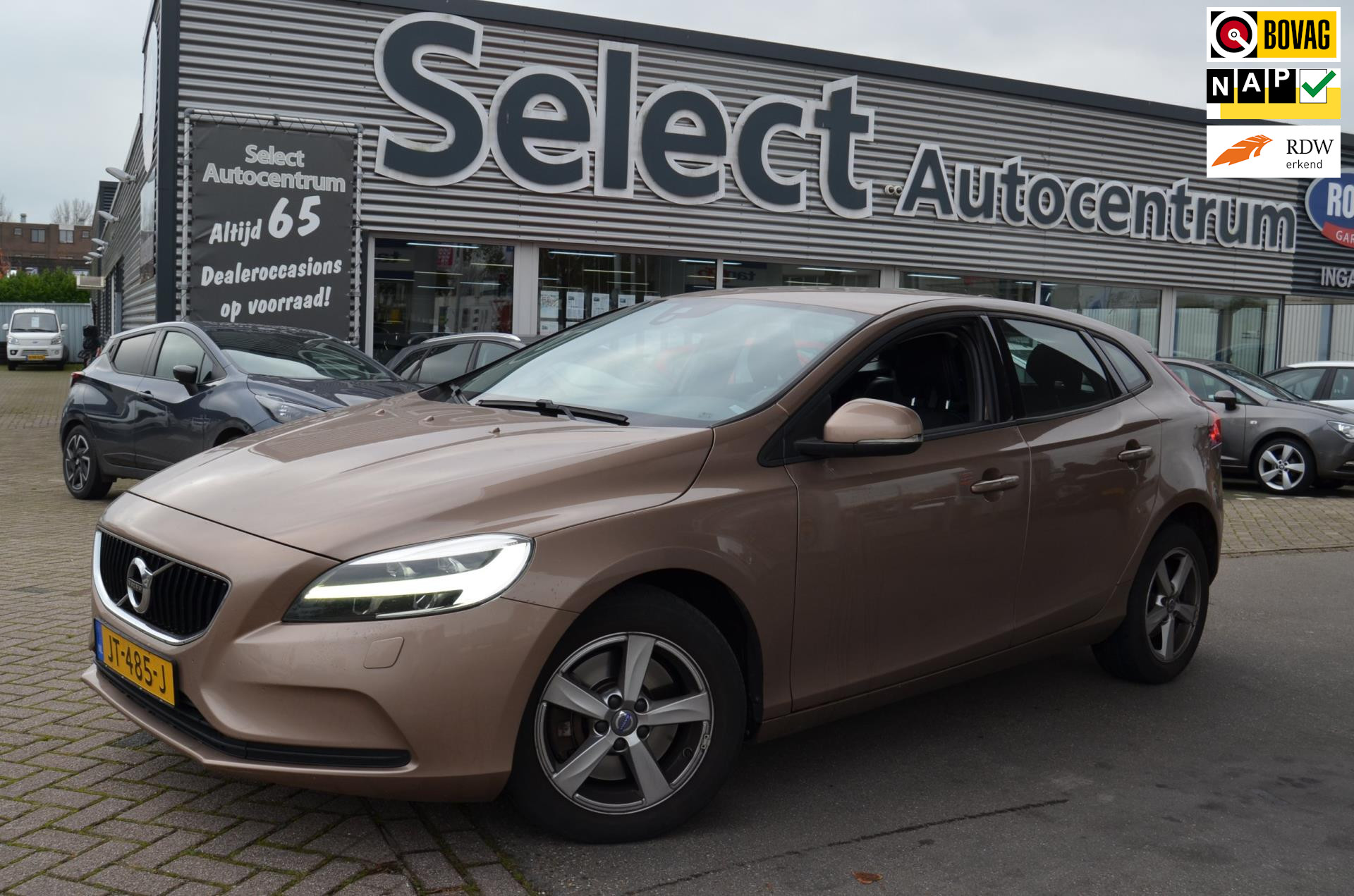 Volvo V40 2.0 D2 Nordic+| AUTOMAAT|MEENEEMRPIJS|DELAEROND.|DISTRIB.GEDAAN OP 203500