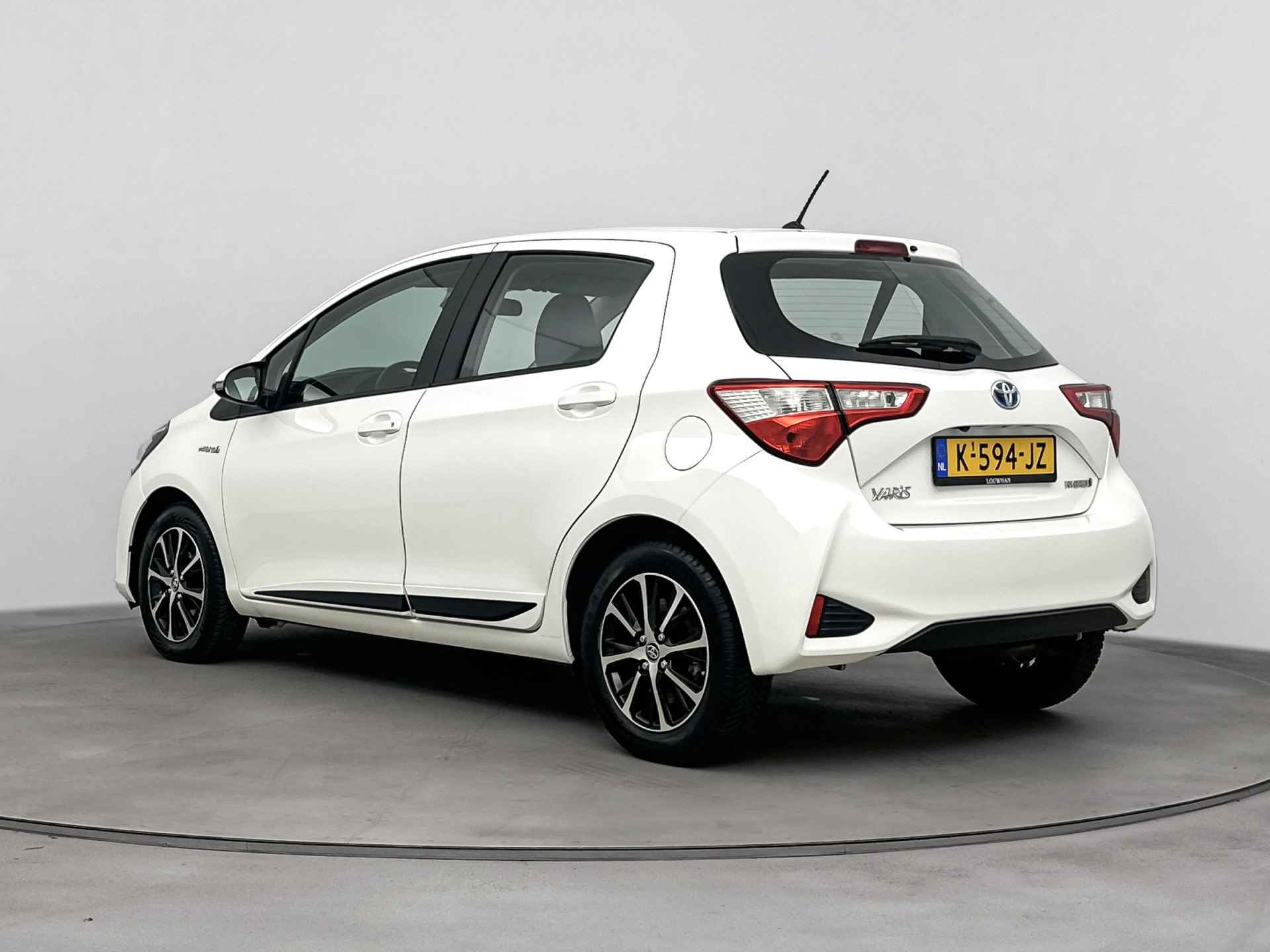 Toyota Yaris 1.5 Hybrid Design Sport Limited | Lichtmetalen Velgen | Cruise Control | - 15/39