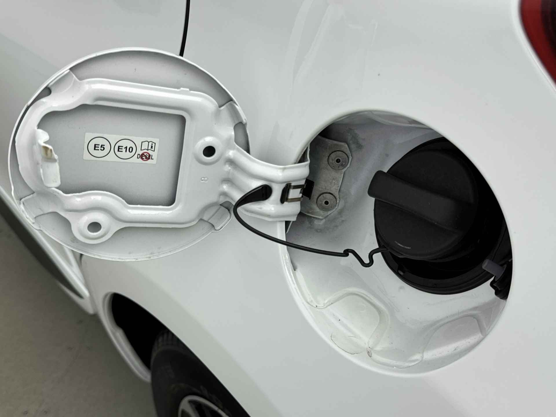 Toyota Yaris 1.5 Hybrid Design Sport Limited | Lichtmetalen Velgen | Cruise Control | - 38/39