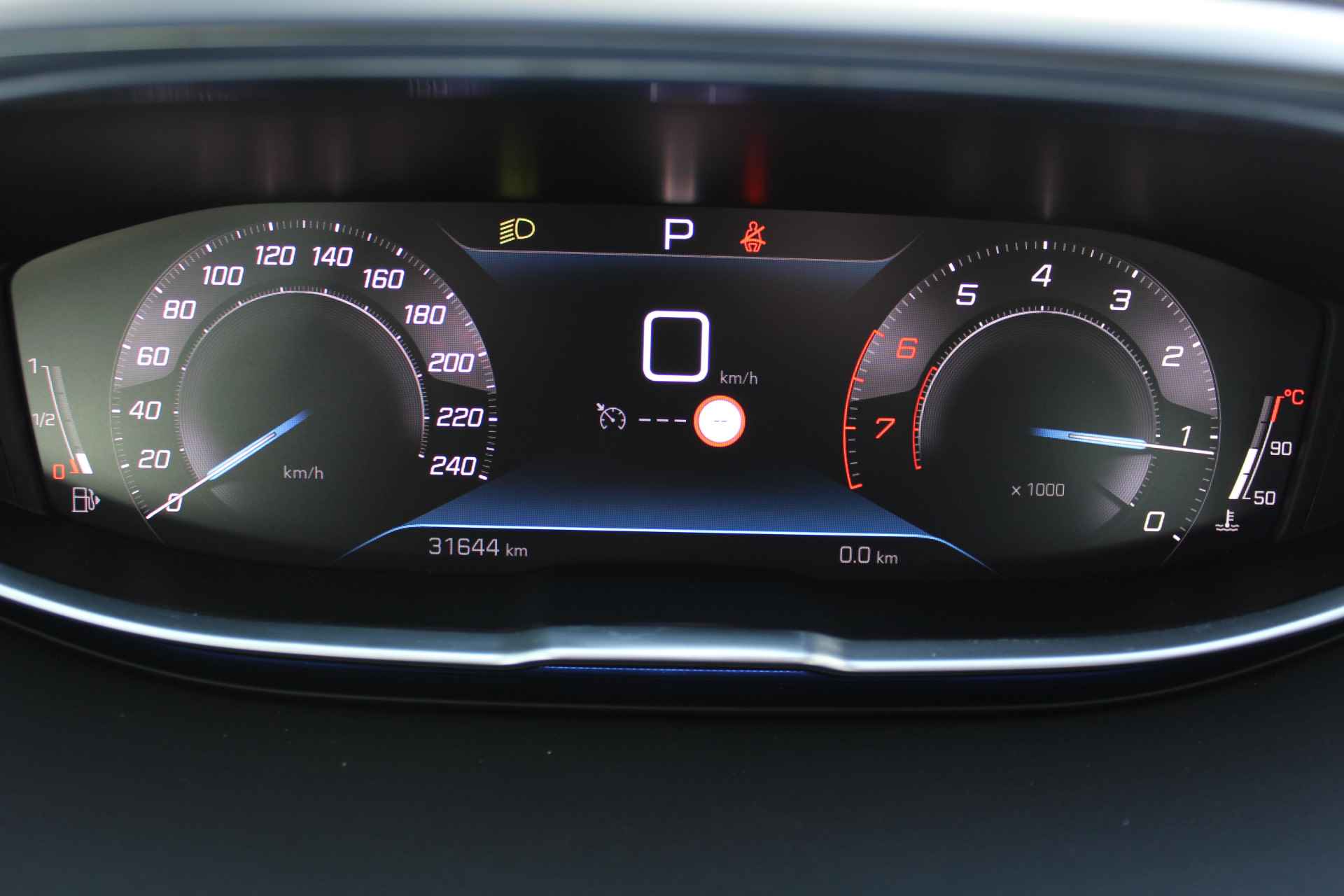 Peugeot 5008 1.2 PureTech Active Pack Business 7 Persoons | Incl. 1 jaar Garantie | 1e Eigenaar | Automaat | 360* Camera | Virtual cockpit | Parkeersensoren V+A | Climate controle | Navigatie | Lane assist | Cruise controle | Keyless start | Schakelmogelijkheid aan stuurwiel | Apple CarPlay/Android Auto | LED Koplampen | Origineel NL auto | NAP | - 43/58
