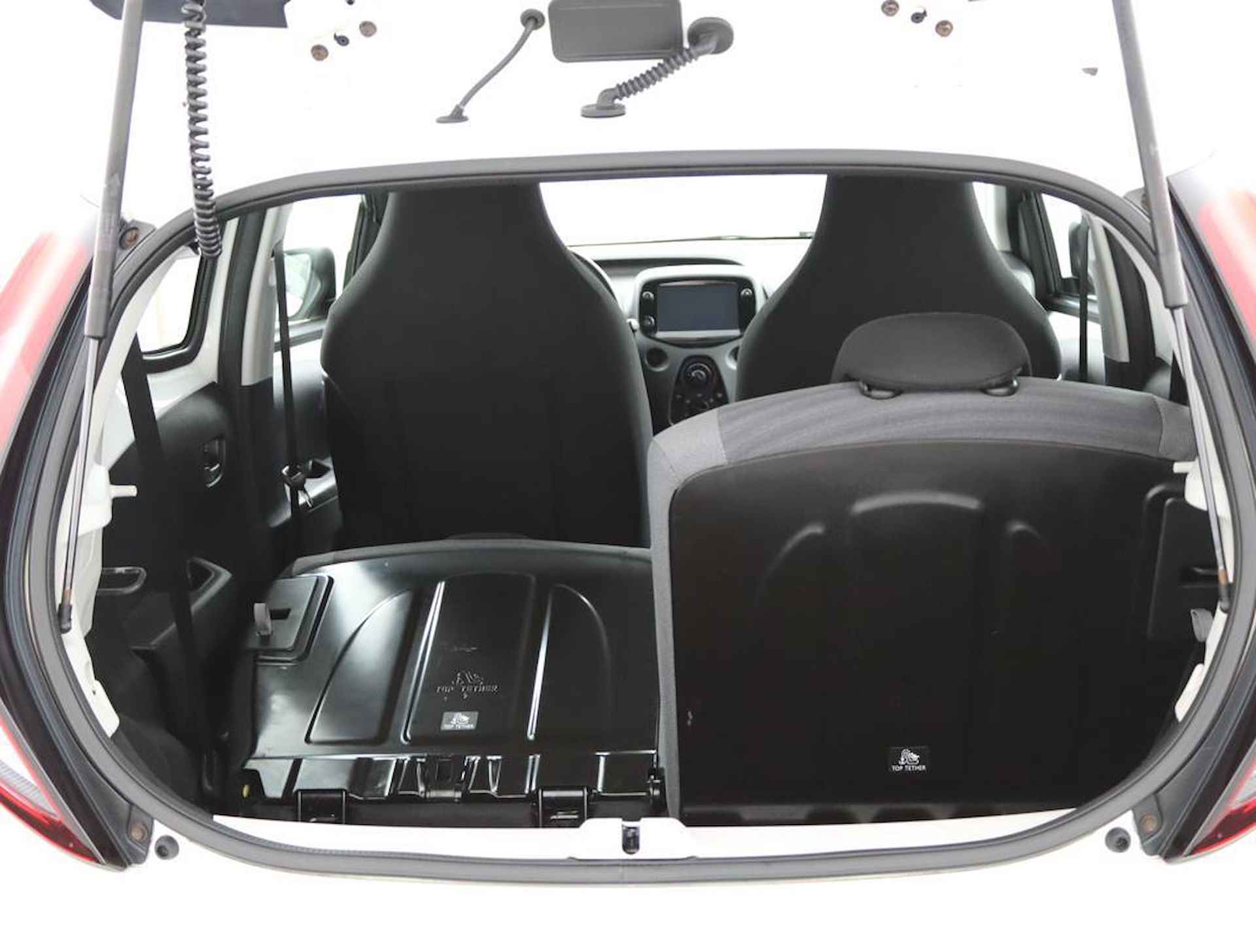 Toyota Aygo 1.0 VVT-i x-play | Apple carplay/Android auto | Groot display met parkeercamera | - 23/51