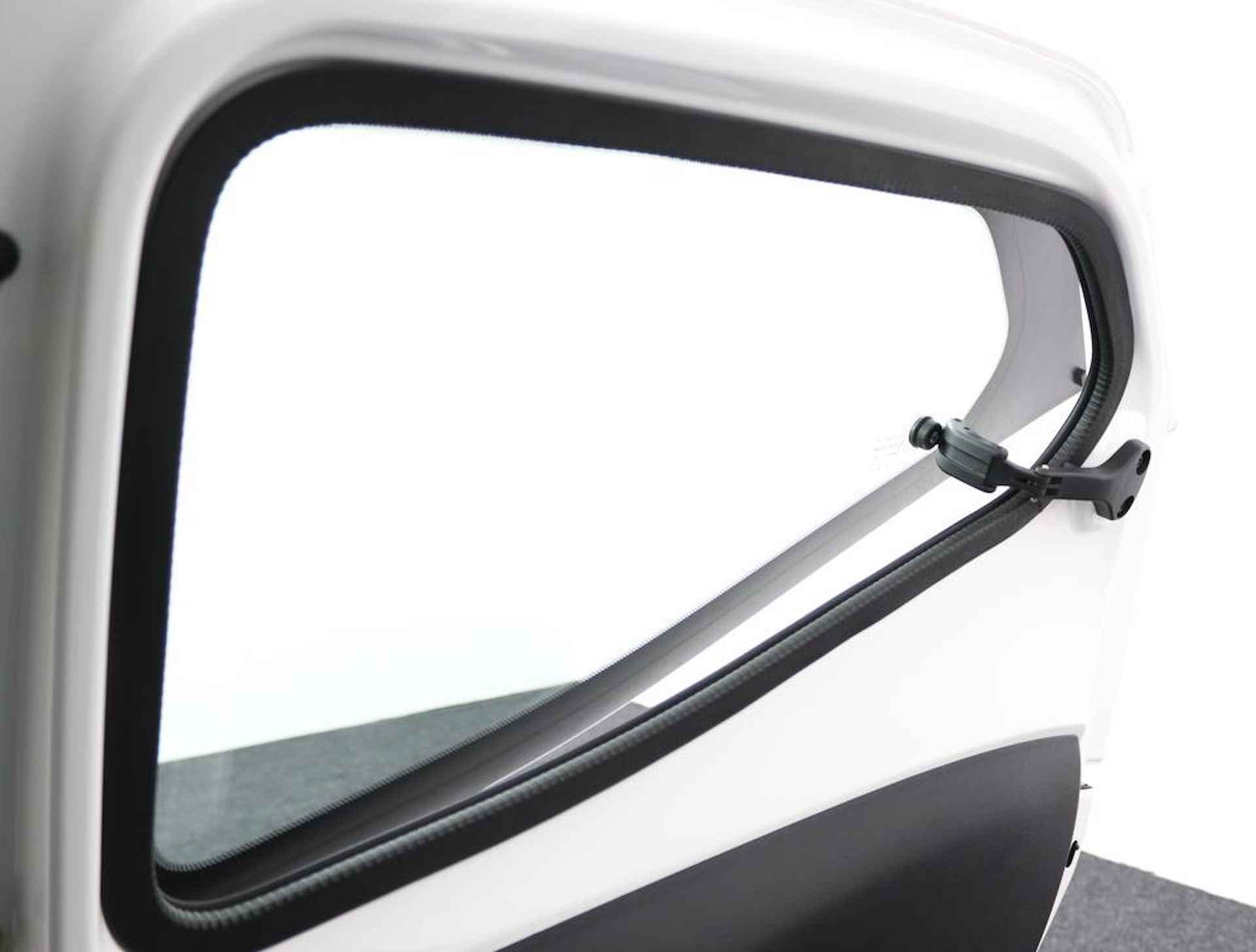 Toyota Aygo 1.0 VVT-i x-play | Apple carplay/Android auto | Groot display met parkeercamera | - 47/51