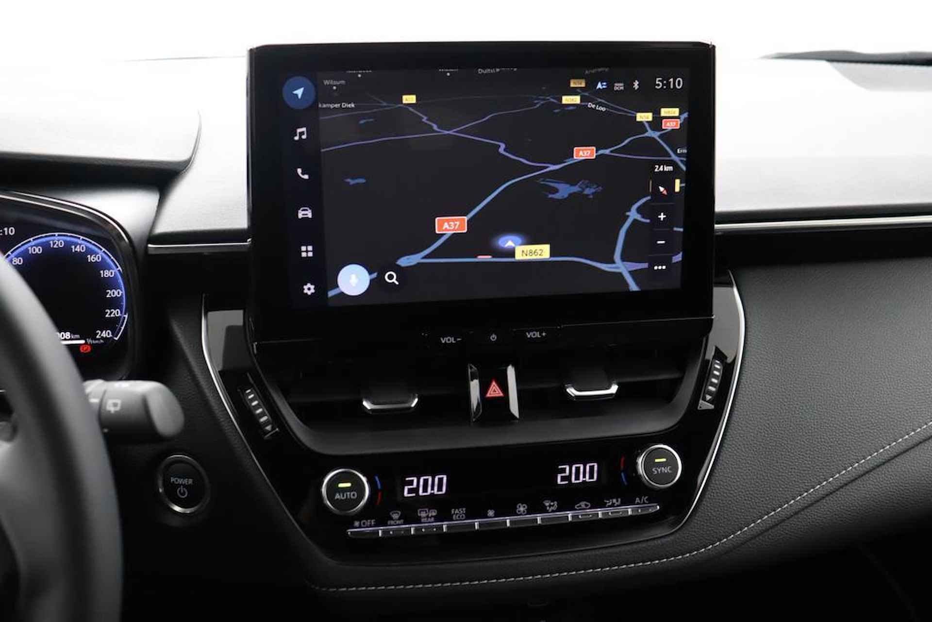 Toyota Corolla Touring Sports 2.0 High Power Hybrid First Edition | Navigatie | Climate-Control | Apple Carplay/Android Auto | Parkeersensoren | Elektrische Achterklep | - 27/47