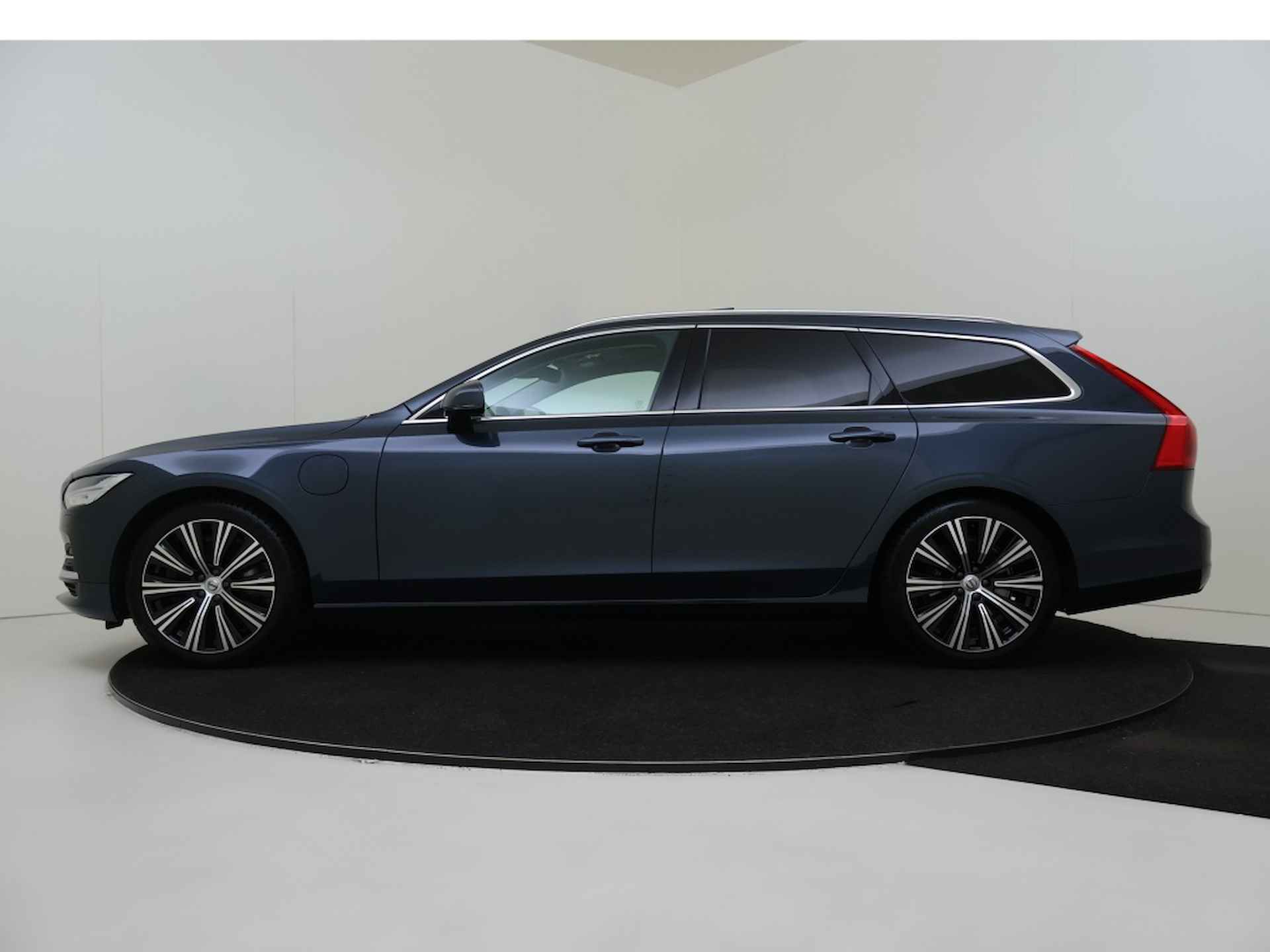 Volvo V90 T8 AWD R-Design | 360 Graden Camera | Panoramadak | - 2/36