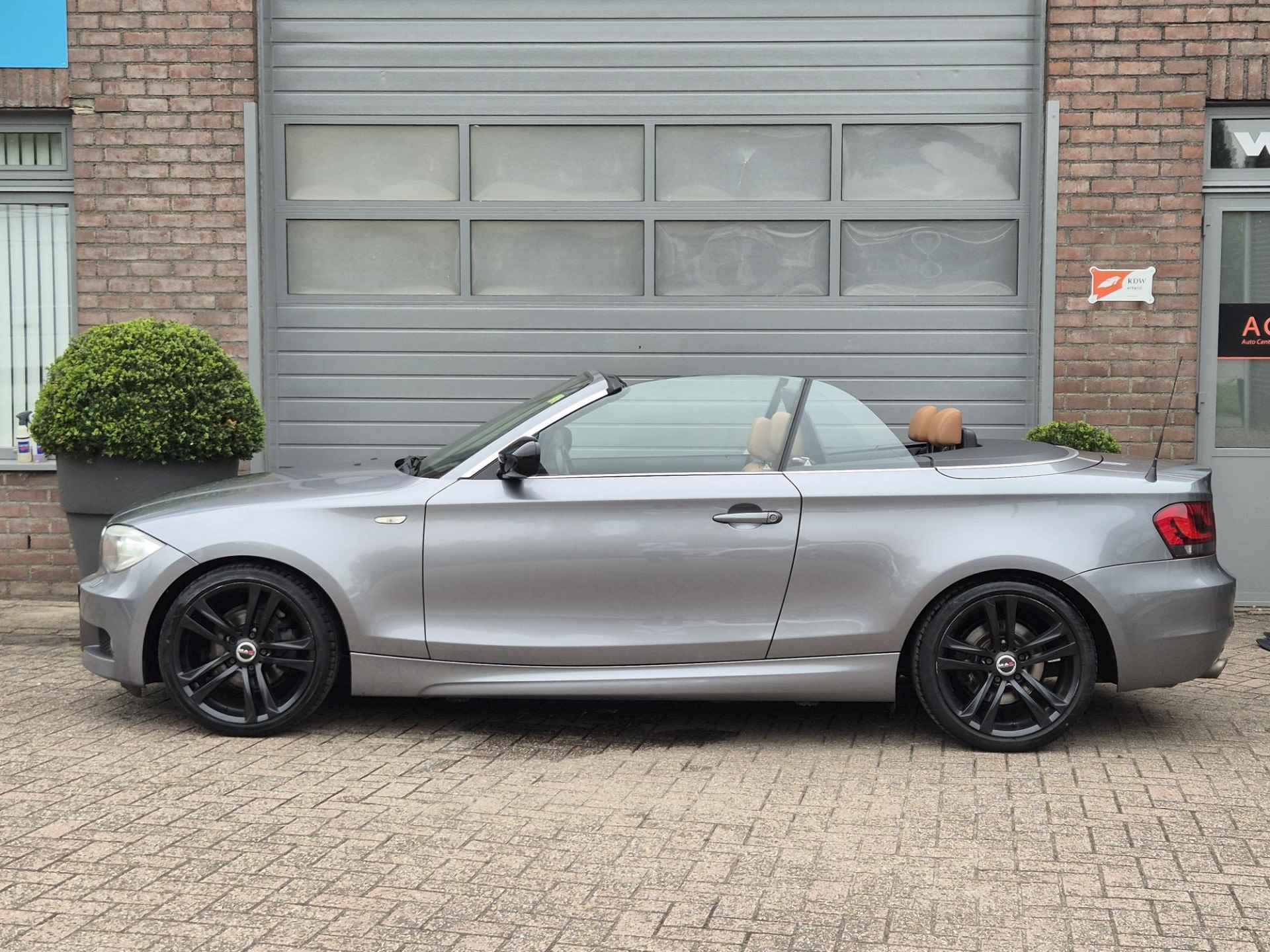 BMW 1 Serie Cabrio 118i M Sport Edition Leder / Navigatie. - 10/36