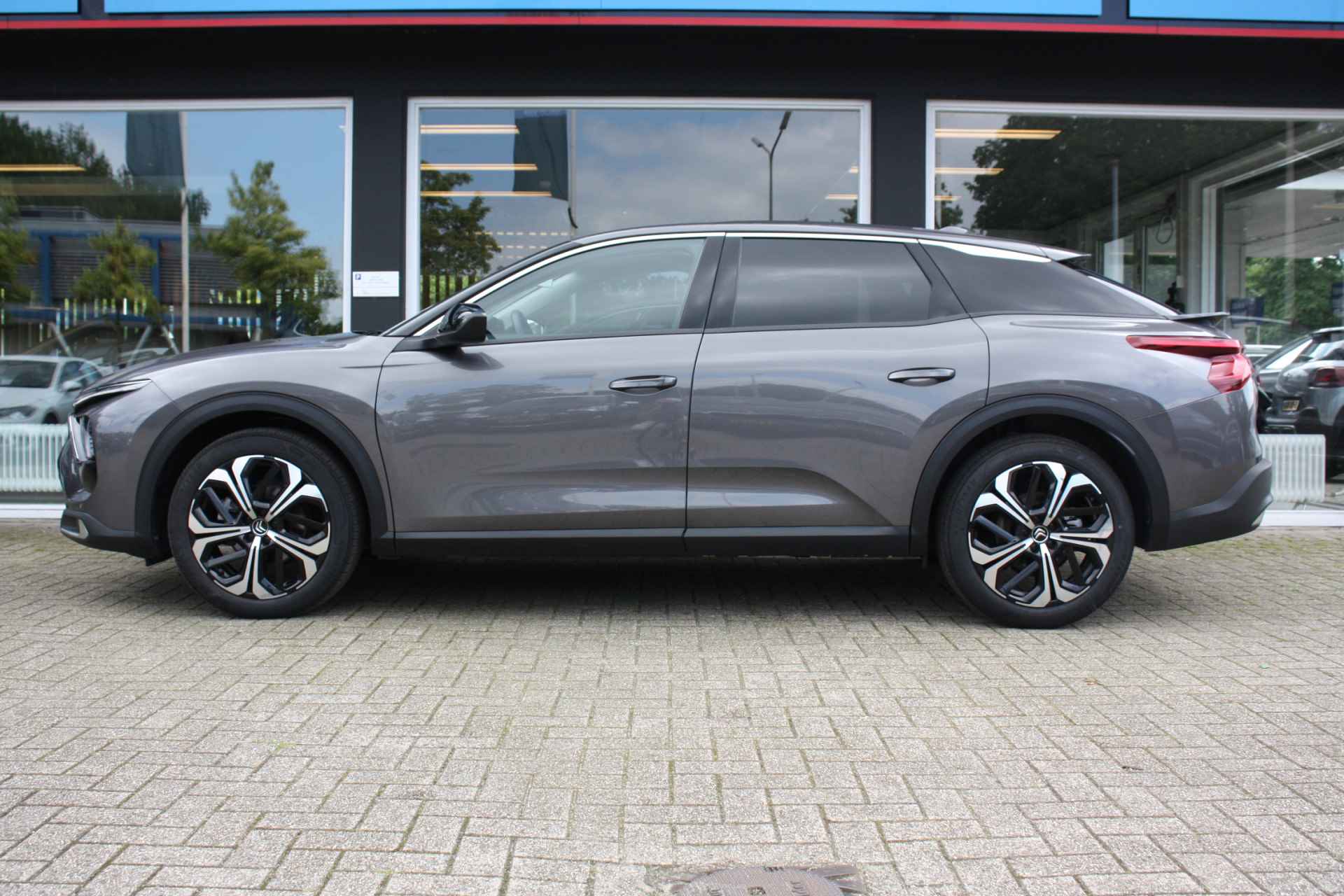 Citroën C5 X 1.2 PureTech Business Plus | Camera | Leer | Keyless - 9/53