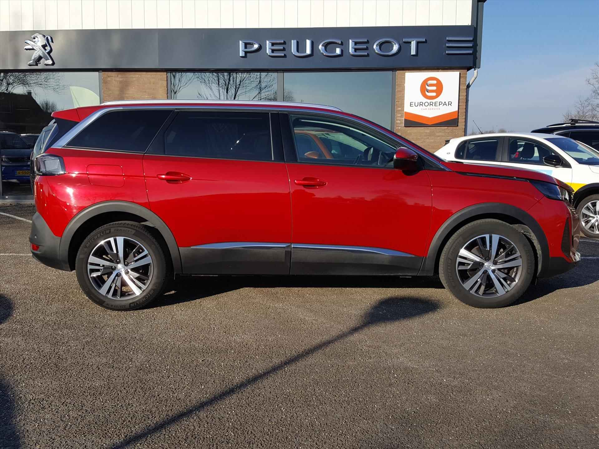 PEUGEOT 5008 1.2 PureTech 130pk S&S Blue Lease Allure Navigatie | Cruise & Climate | Achteruitrijcamera | KEYLESS | Elektrische kofferklep | BT | LM-velgen - 2/51