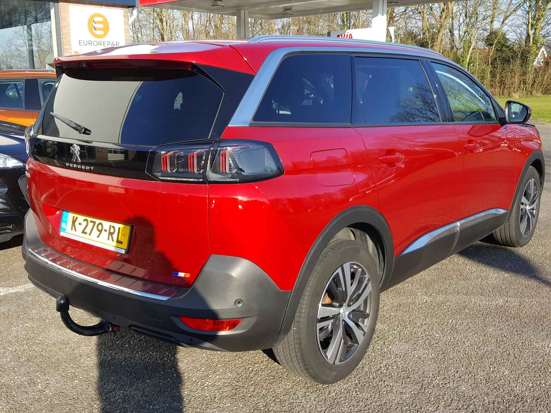 PEUGEOT 5008 1.2 PureTech 130pk S&S Blue Lease Allure Navigatie | Cruise & Climate | Achteruitrijcamera | KEYLESS | Elektrische kofferklep | BT | LM-velgen - 3/51