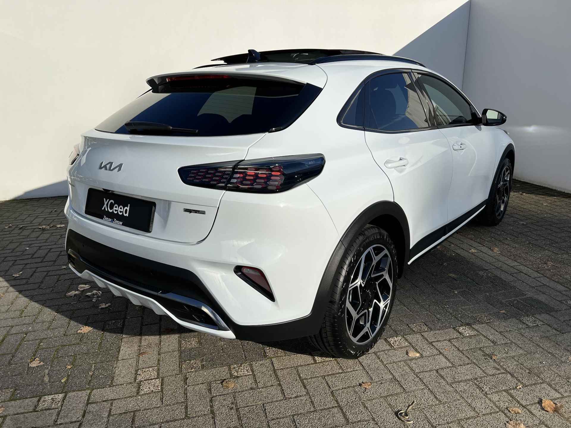 KIA XCEED GT-LINE | NAVI | PANORAMADAK | STOEL-STUURVERWARMING | KEYLESS ENTRY | SNEL LEVERBAAR | | INRUILVOORDEEL € 4500,- VRAAG NAAR DE VOORWAARDEN | NU TE BESTELLEN BIJ KIA DELFT | - 5/19