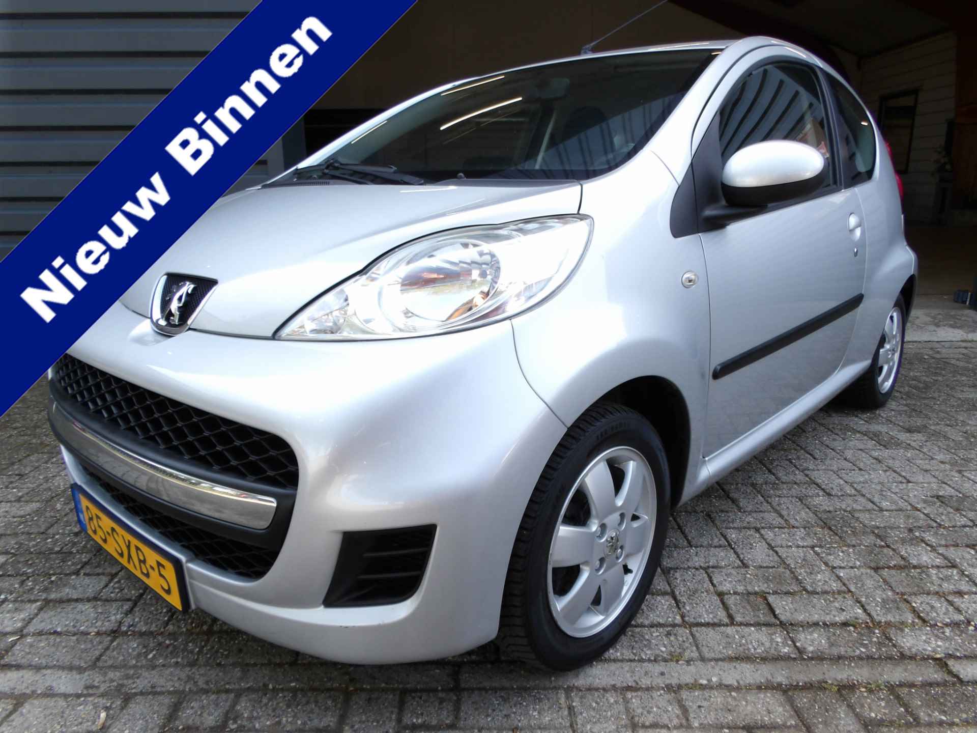 Peugeot 107 1.0-12V XS Airco Centraal - 1/22