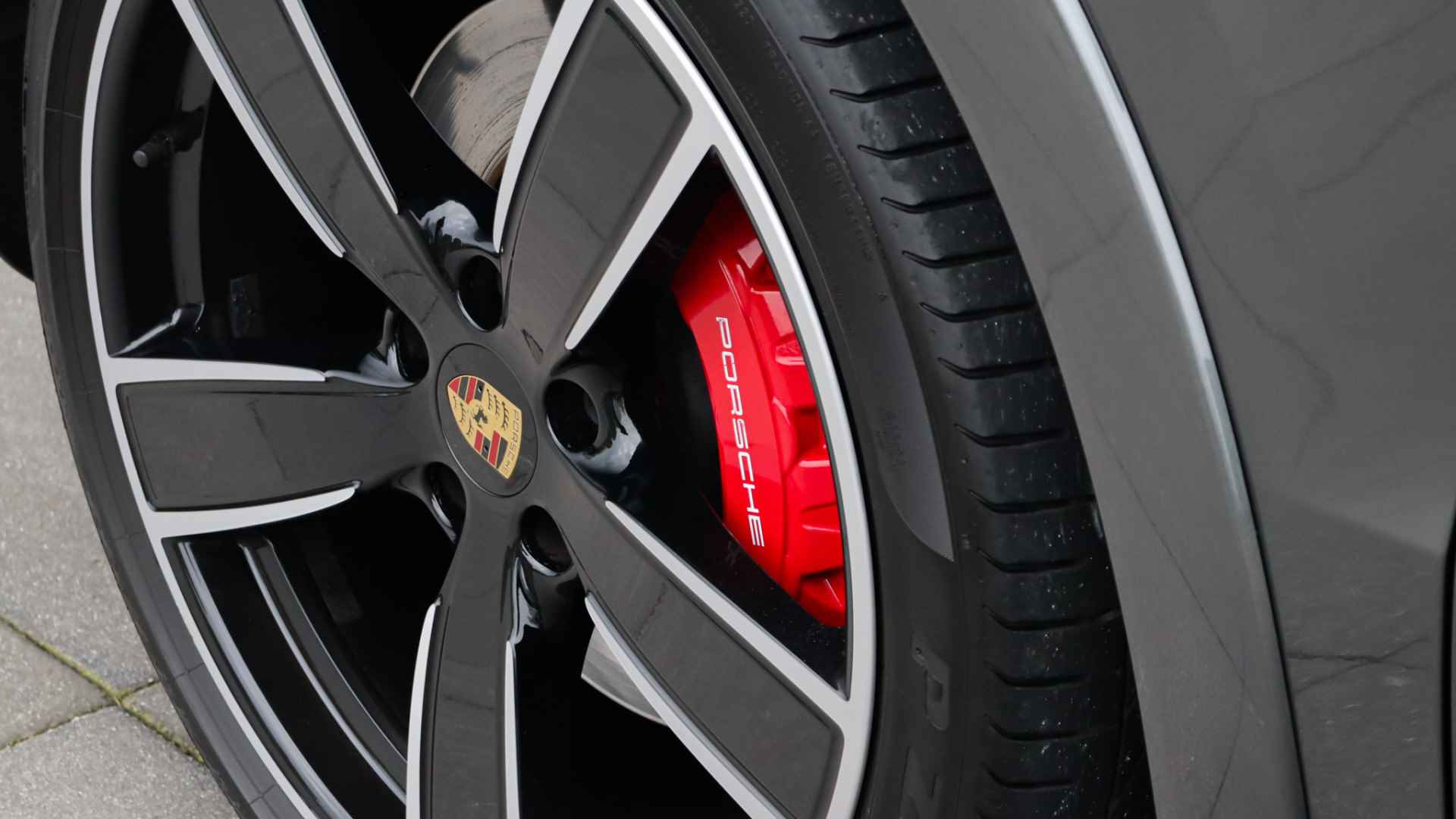 Porsche Cayenne 4.0 GTS | Panoramadak | BOSE Sound | Trekhaak | LED Matrix | Achterasbesturing - 5/37