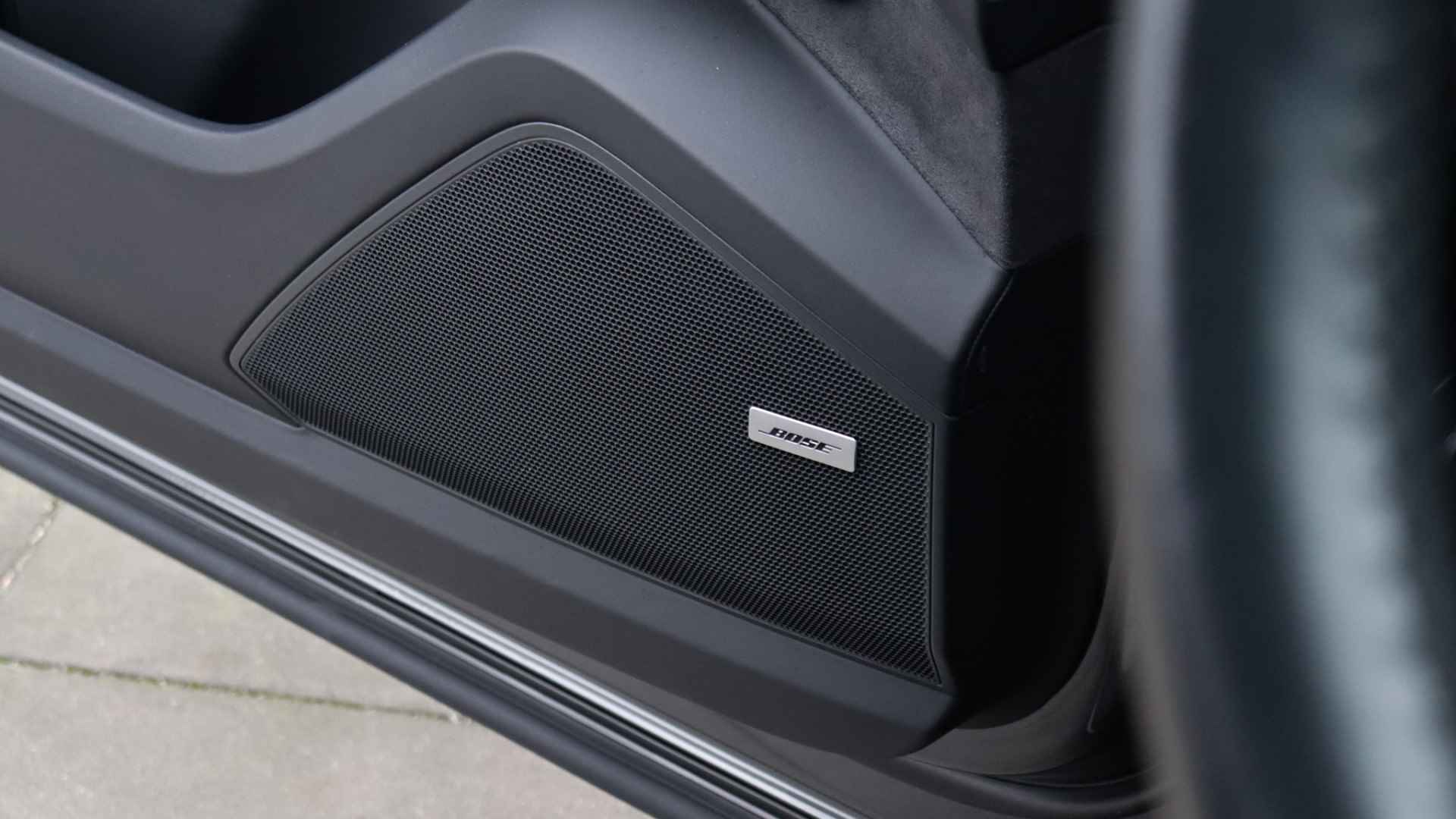 Porsche Cayenne 4.0 GTS | Panoramadak | BOSE Sound | Trekhaak | LED Matrix | Achterasbesturing - 8/37