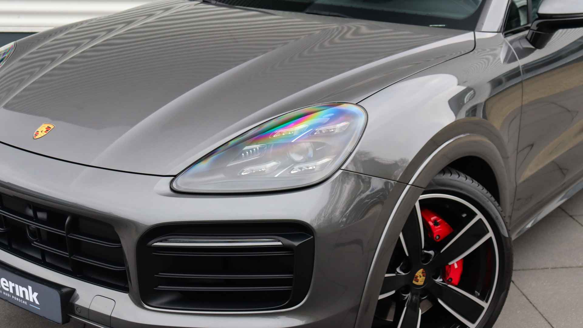 Porsche Cayenne 4.0 GTS | Panoramadak | BOSE Sound | Trekhaak | LED Matrix | Achterasbesturing - 18/37