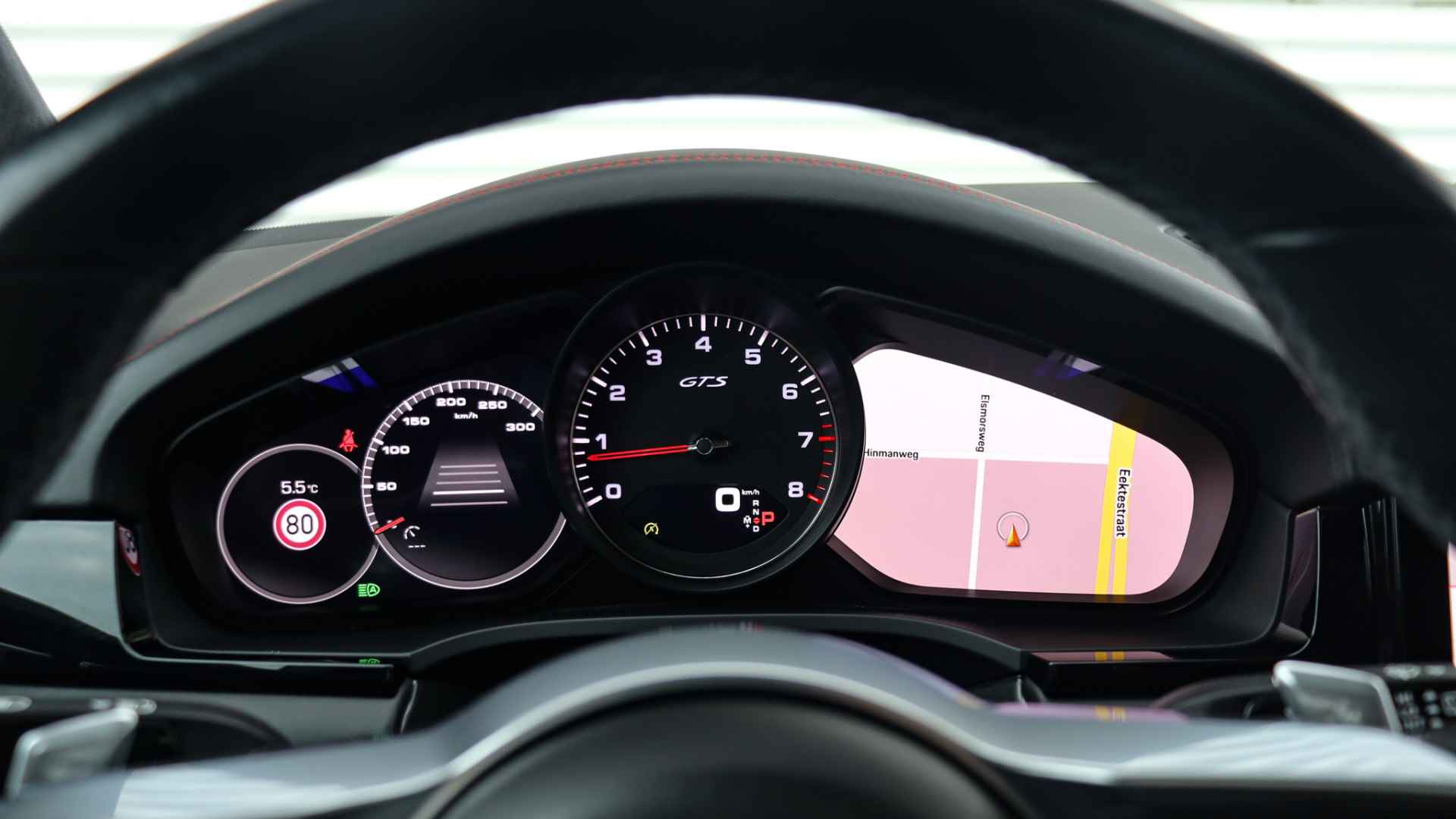 Porsche Cayenne 4.0 GTS | Panoramadak | BOSE Sound | Trekhaak | LED Matrix | Achterasbesturing - 32/37