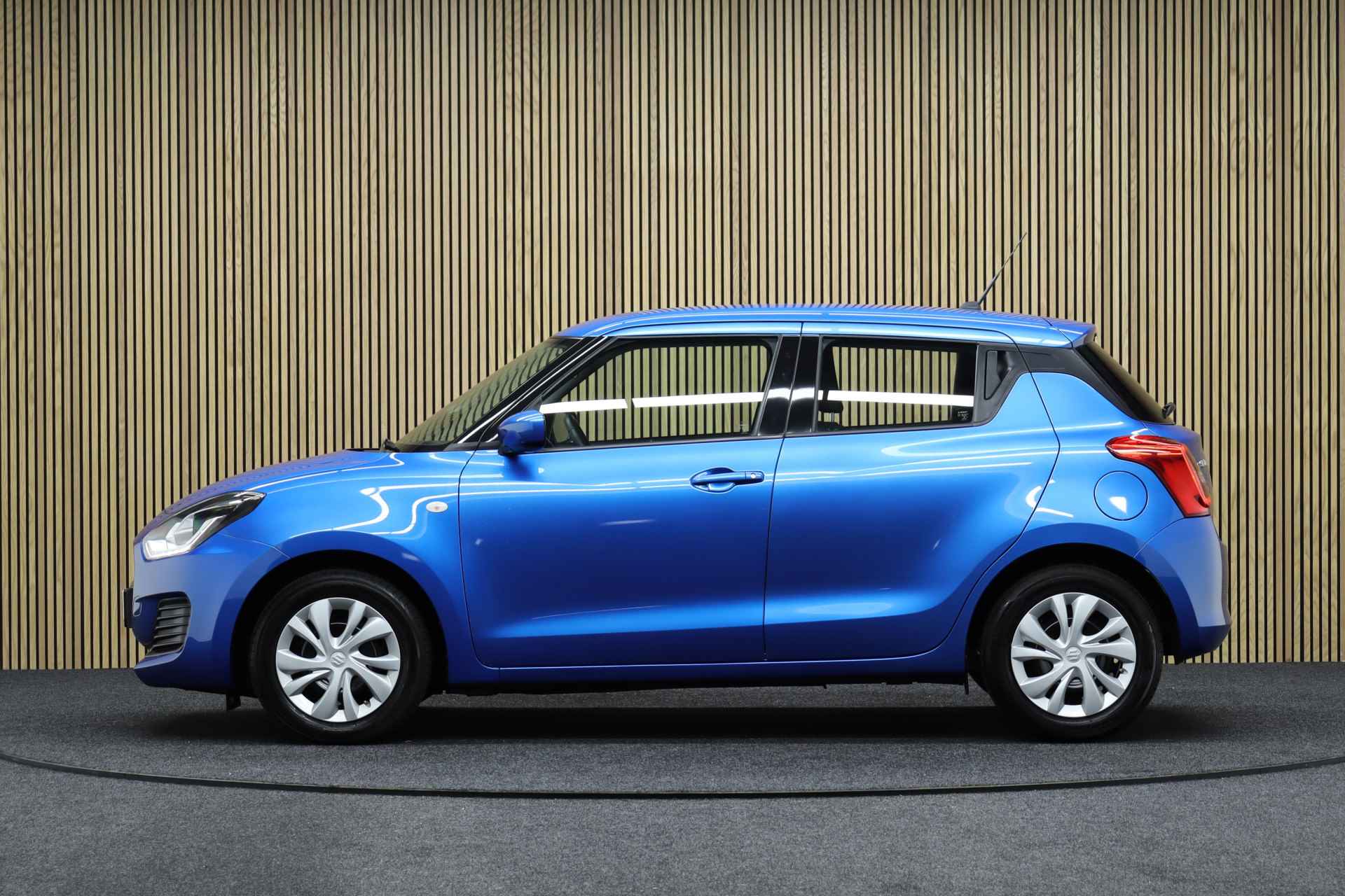 Suzuki Swift 1.2 Comfort Smart Hybrid | Adaptive Cruise | Full Led | Airco | Bluetooth - 2/25