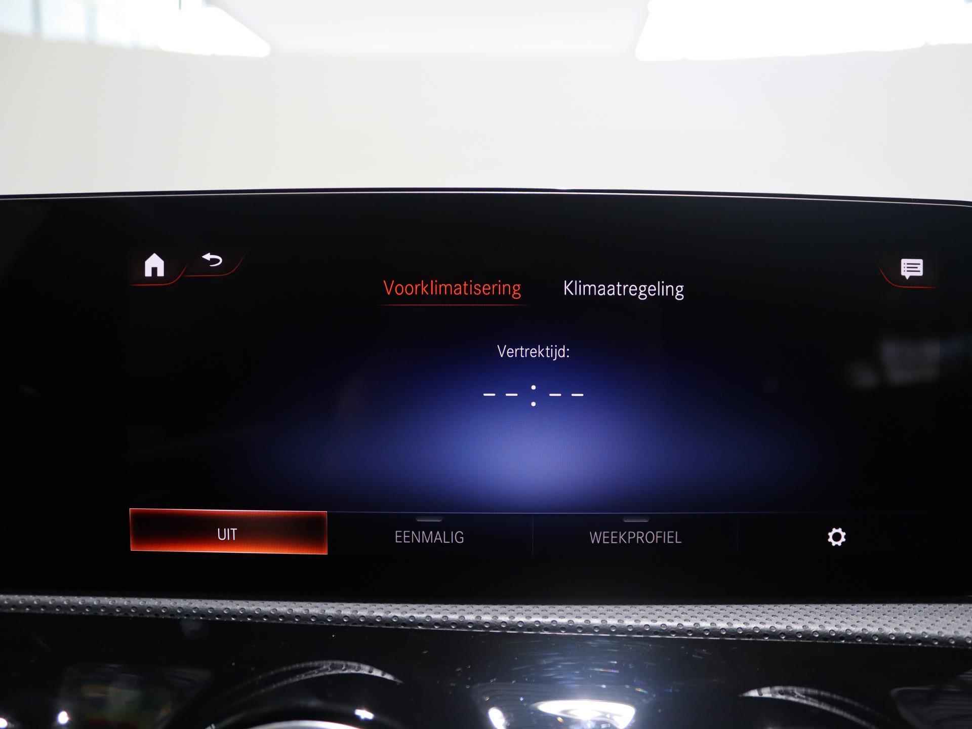 Mercedes-Benz CLA 250 e Luxury Line 18" Velgen| Getint glas | Multibeam LED lampen | Electrische achterklep | Achteruitrijcamera | MBUX Multimedia | Voorverwarmings installatie - 16/30