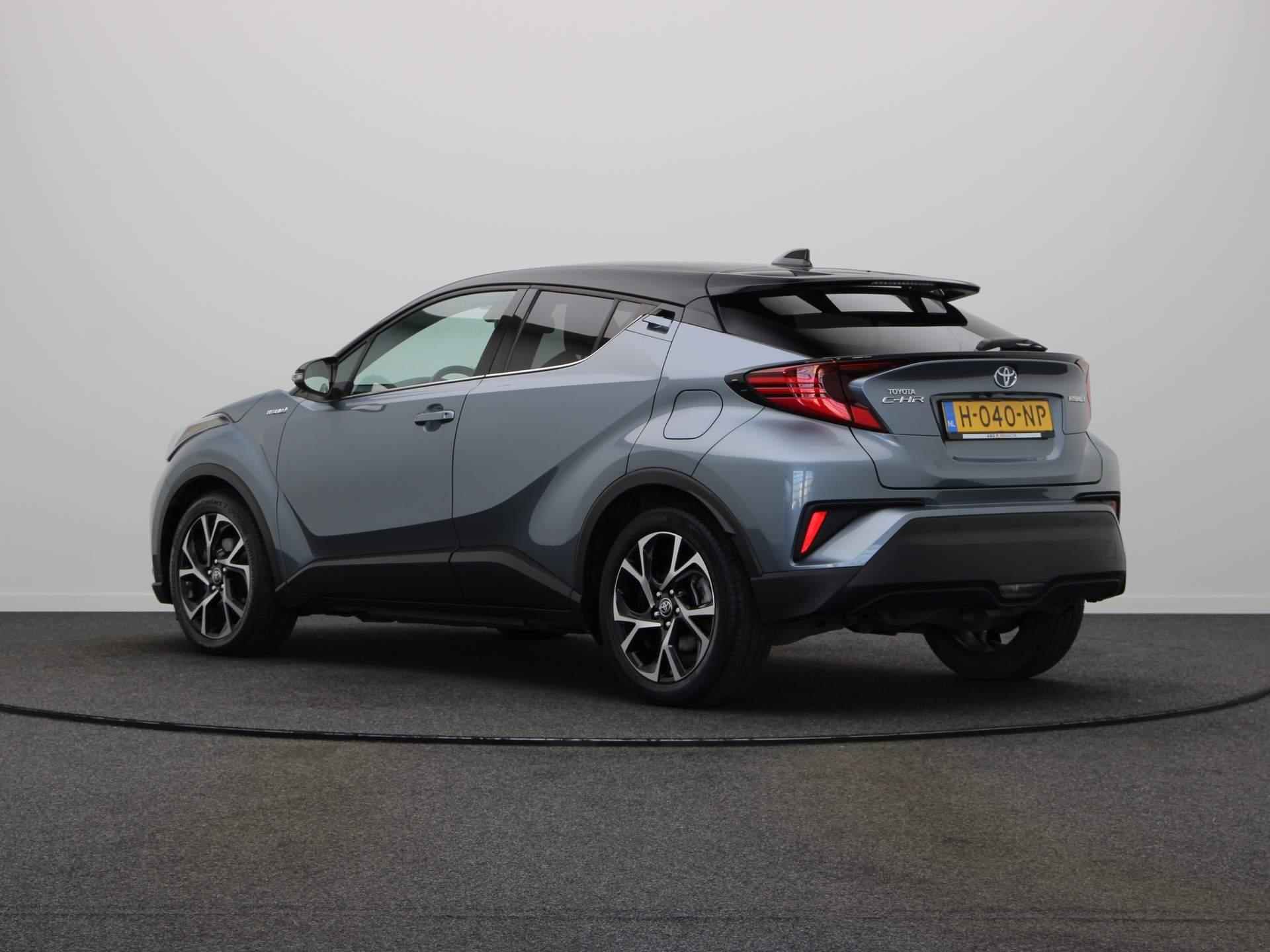 Toyota C-HR 1.8 Hybrid First Edition | JBL Audio | Stoelverwarming | Achteruitrijcamera | DUO-Climate Control | Bi-Tone | - 2/54