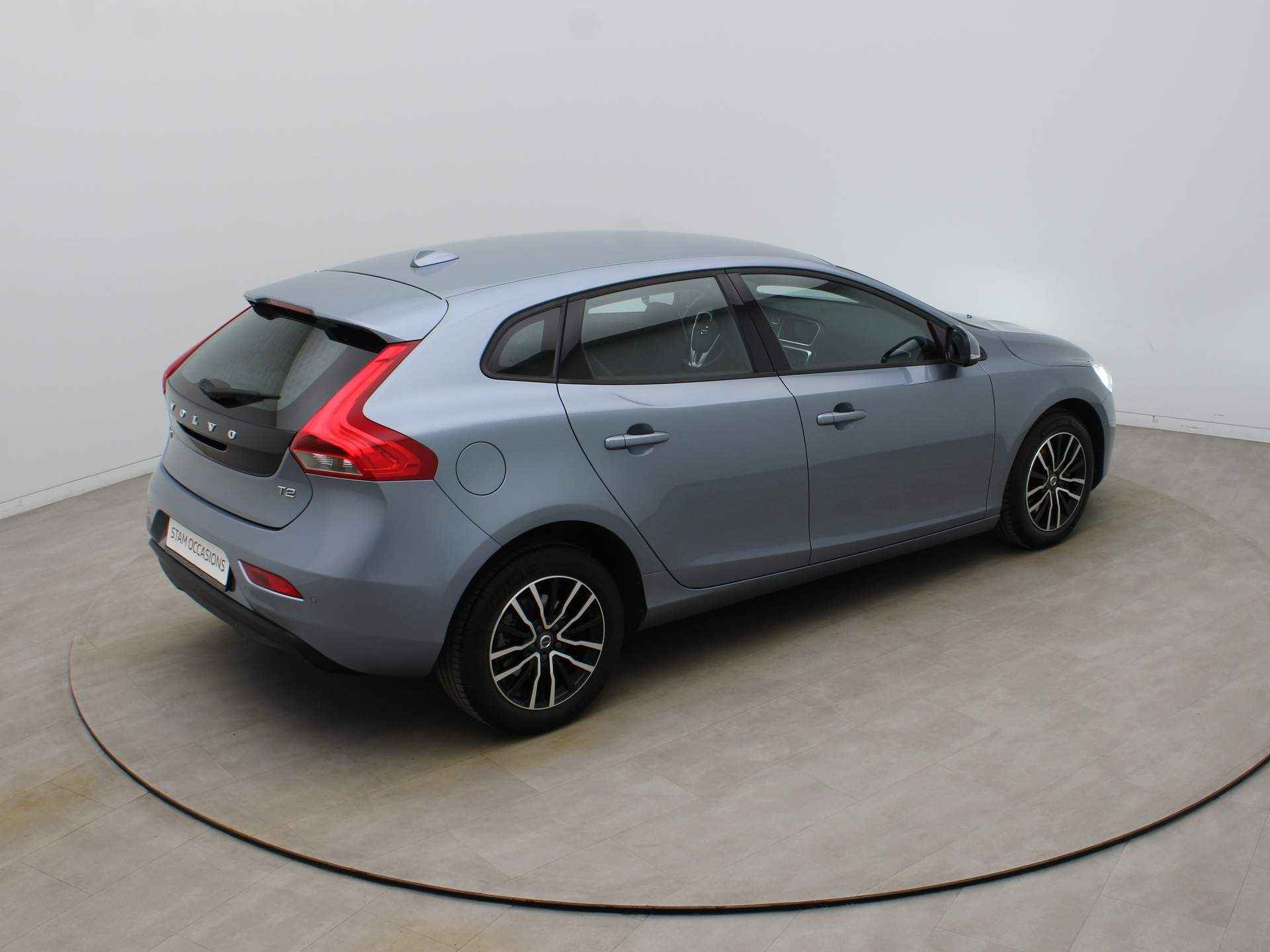 Volvo V40 123pk 1.5 T2 Nordic+ AUTOMAAT Airco | Navi | Parksens. achter | Stoelverwarming - 10/37