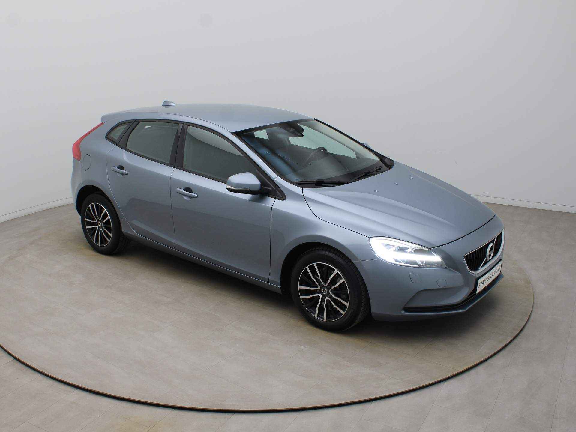 Volvo V40 123pk 1.5 T2 Nordic+ AUTOMAAT Airco | Navi | Parksens. achter | Stoelverwarming - 11/37