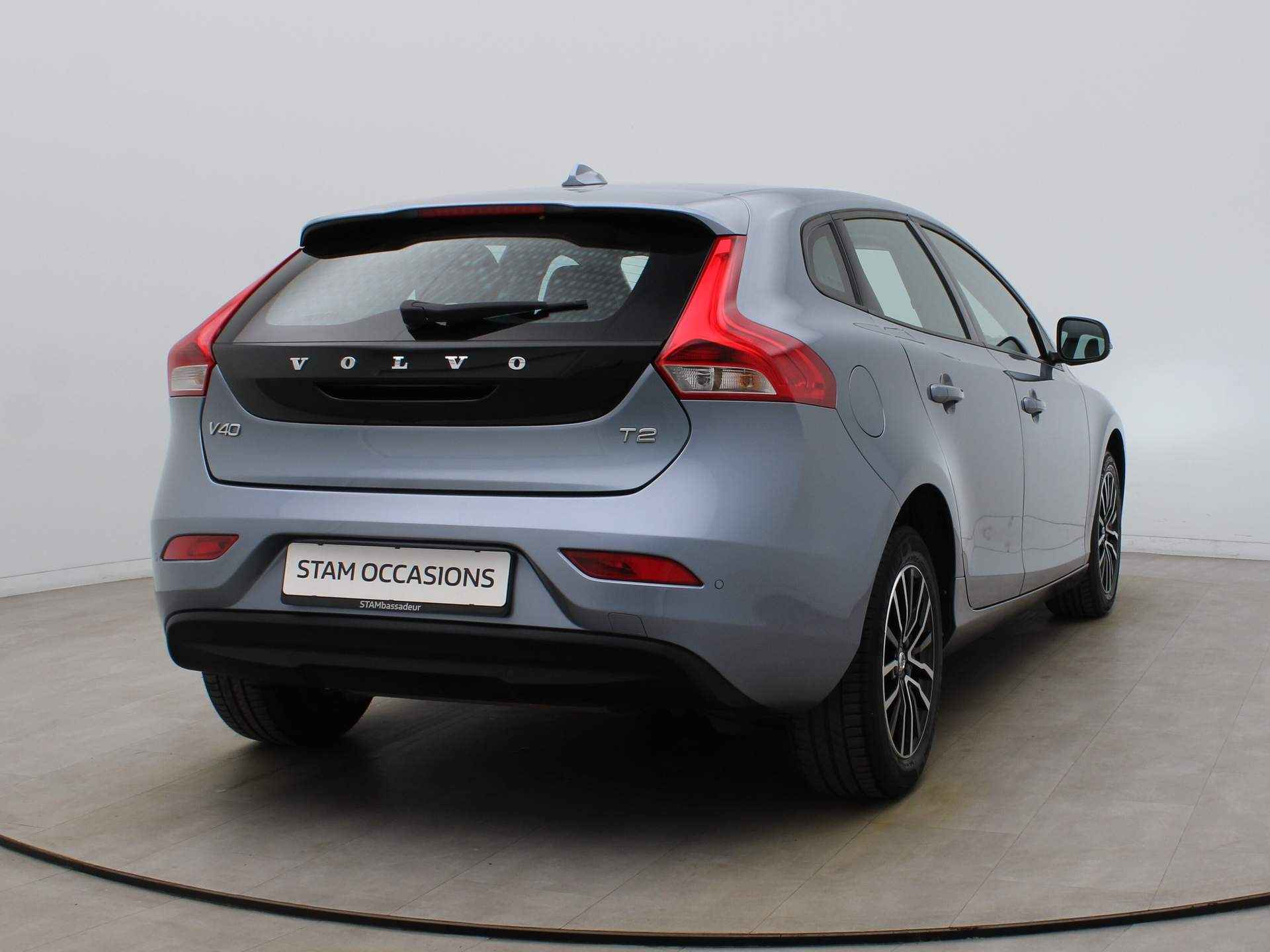 Volvo V40 123pk 1.5 T2 Nordic+ AUTOMAAT Airco | Navi | Parksens. achter | Stoelverwarming - 16/37