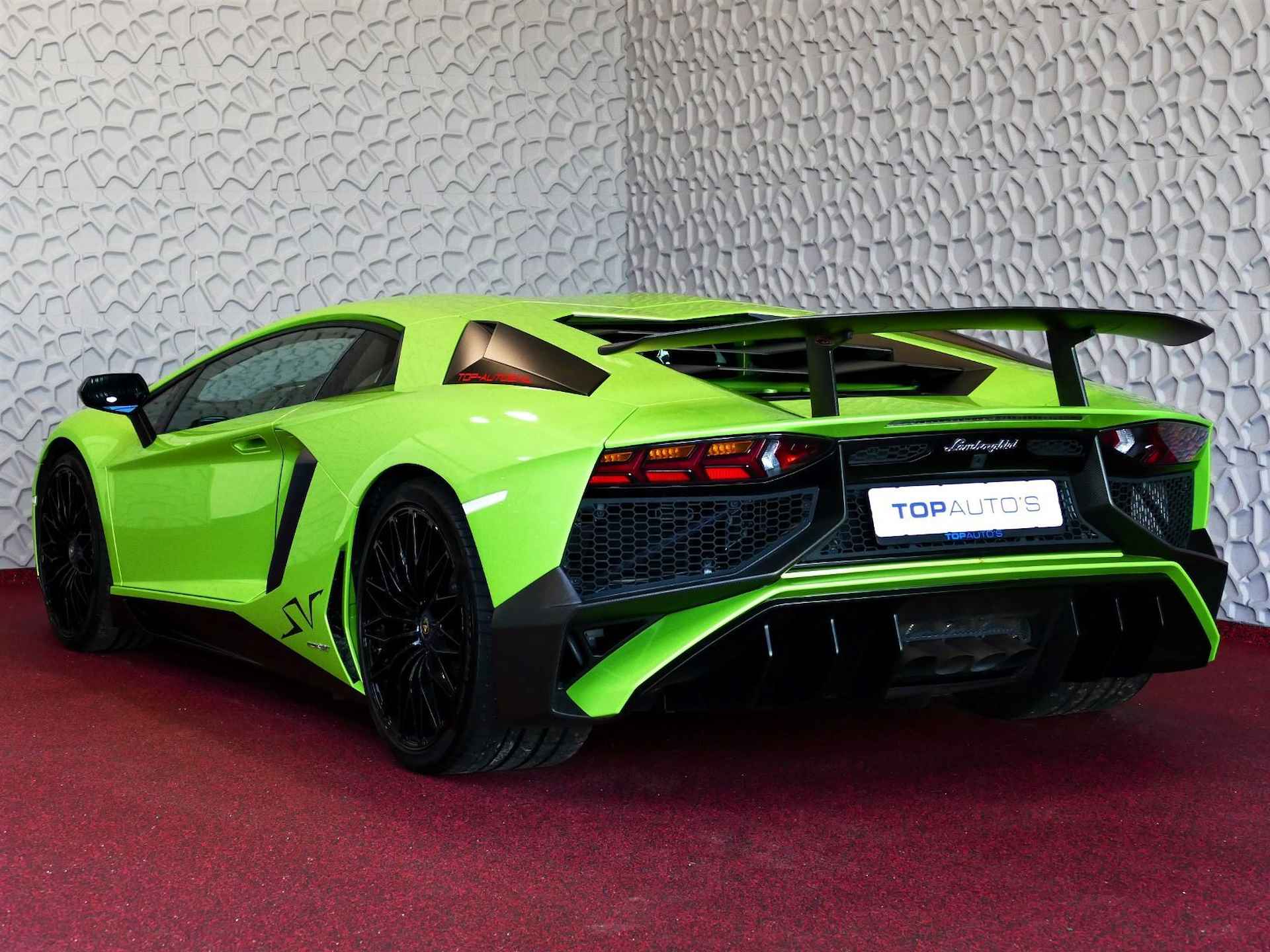 Lamborghini Aventador 6.5 V12 LP750-4 Superveloce SV Verde ithaca Lift Camera - 4/85