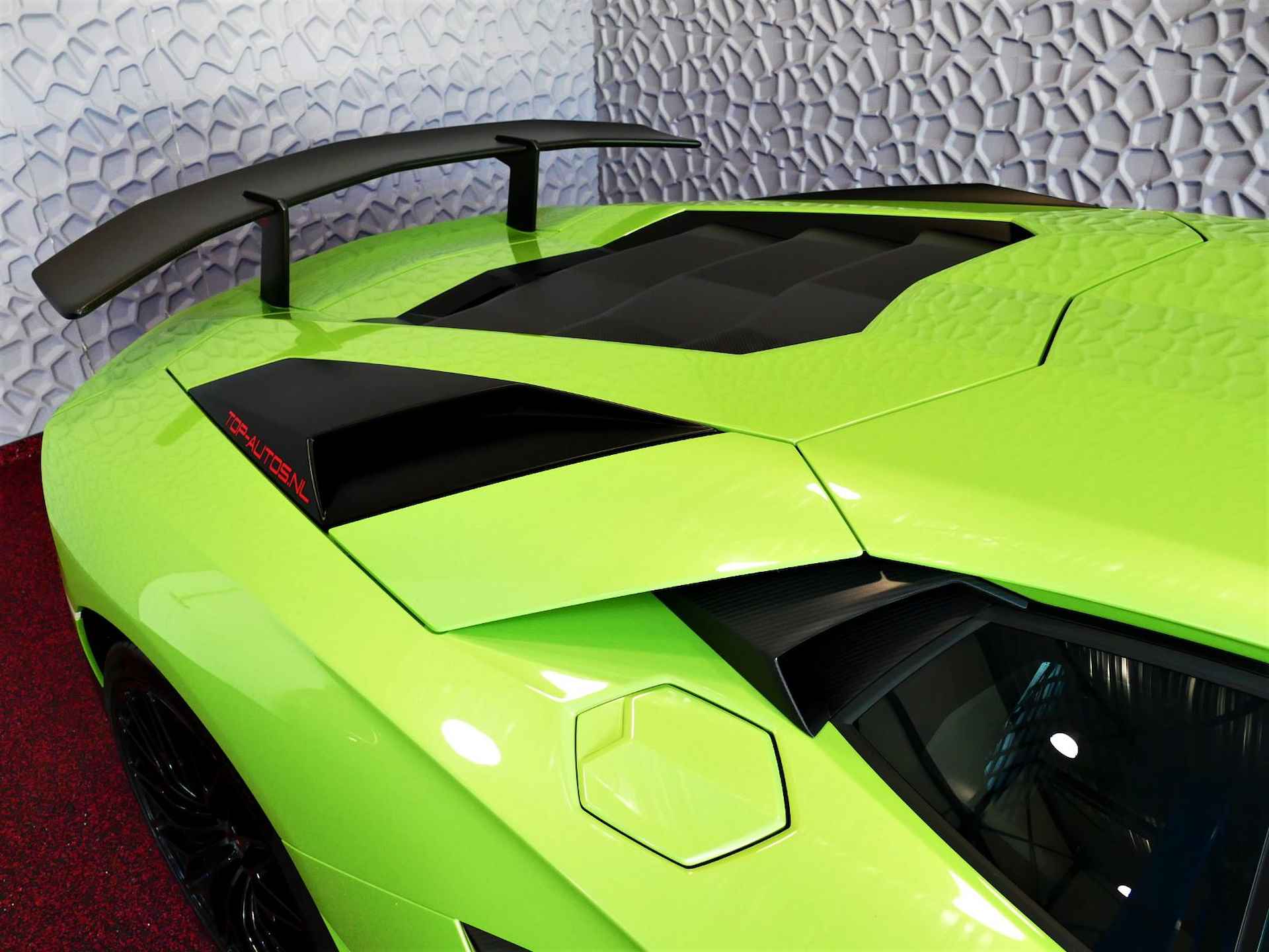 Lamborghini Aventador 6.5 V12 LP750-4 Superveloce SV Verde ithaca Lift Camera - 50/85