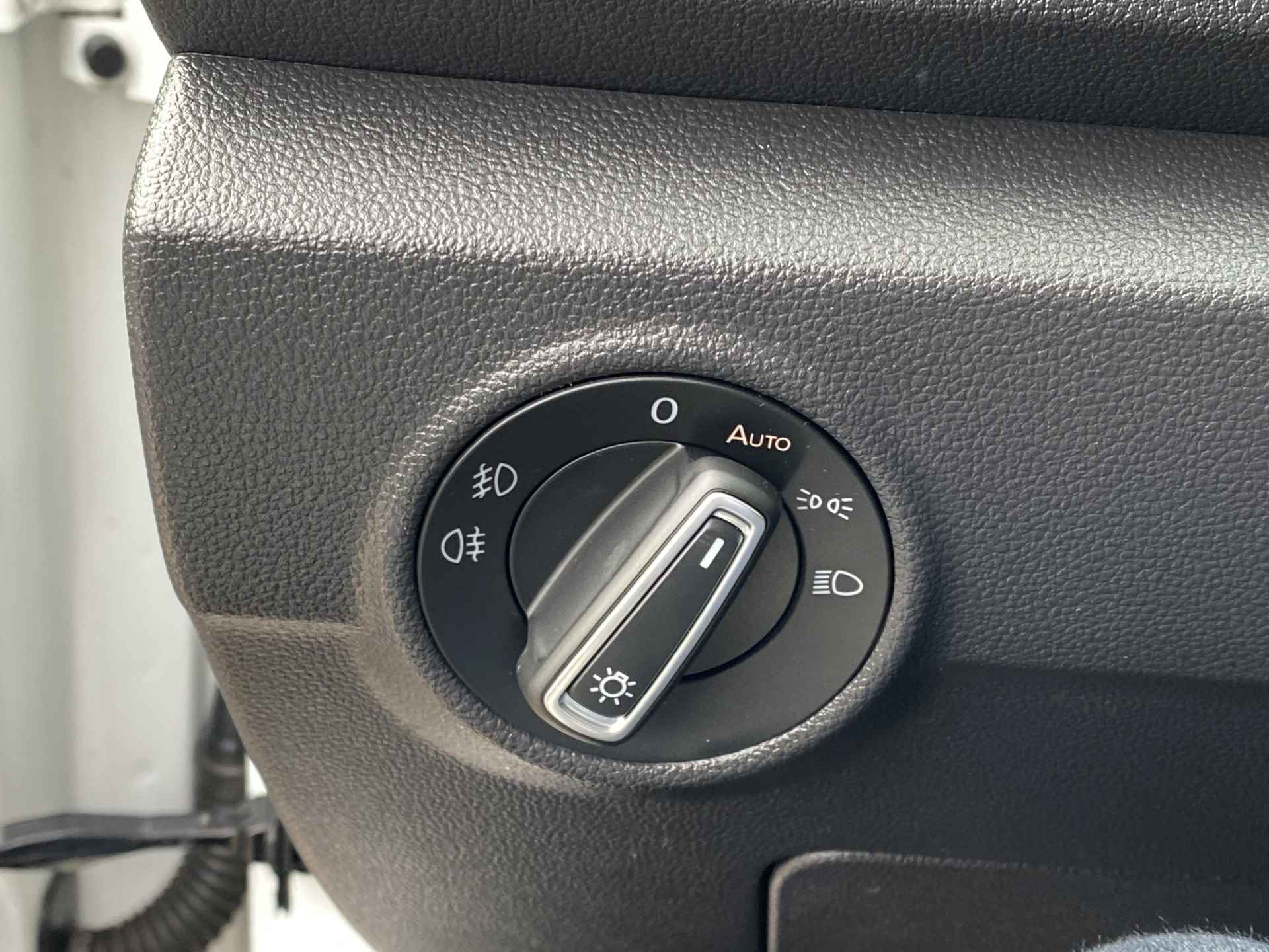 Volkswagen T-Roc 1.5 TSI Sport / DIGITAAL DASHBOARD / BEATS AUDIO / NAVIGATIE / ADAPTIEVE CRUISE CONTROL / APP-CONNECT / - 13/43