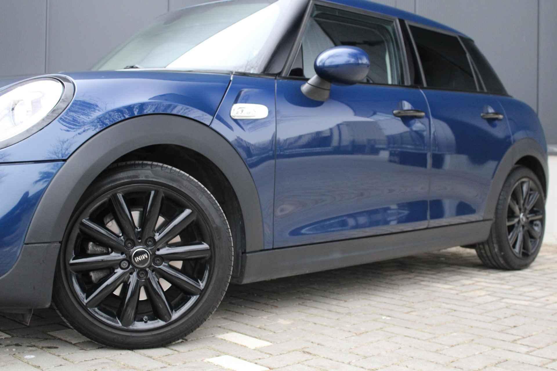 Mini Cooper S 2.0 Chili Serious Business | Unieke KM Stand! | Black Pack | Volledige historie | Stoelverw. | PDC A | - 18/21