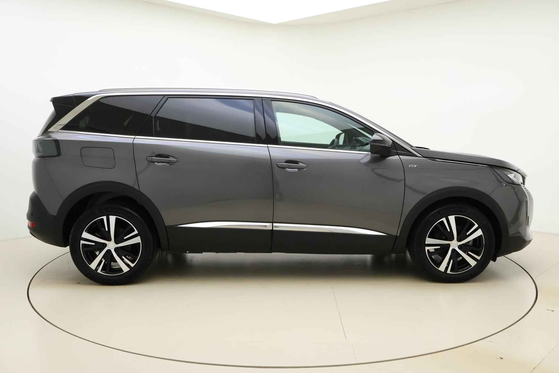 Peugeot 5008 1.2 Turbo GT 130pk | Panorama dak | Digitale cockpit | Achteruitrijcamera | Navigatie | Luxe uitvoering - 10/38