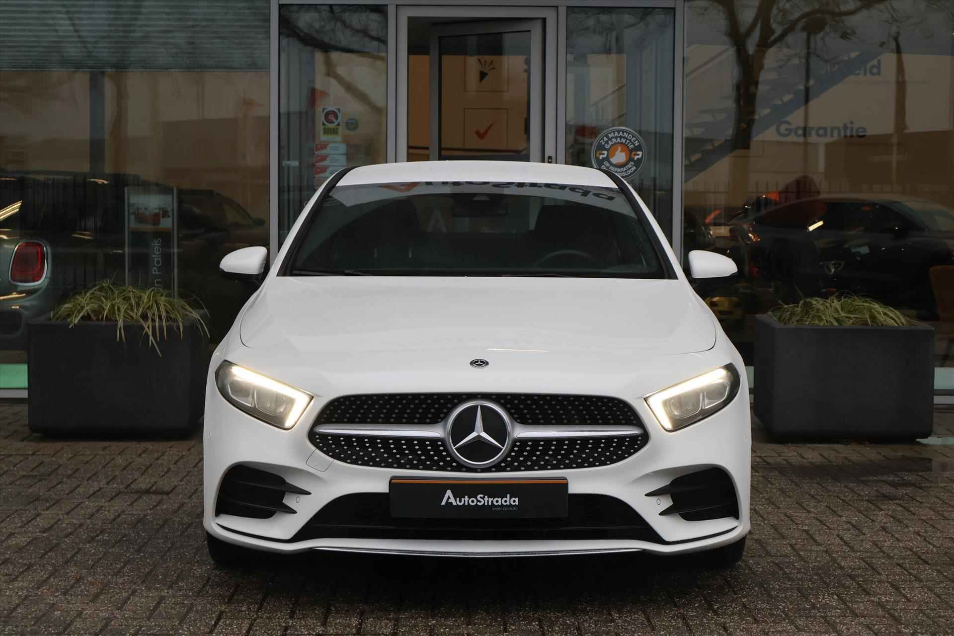 Mercedes A-Klasse Limousine A 200 AMG-Line 163pk 7G-DCT | Camera | LED | Navi | Carplay | Stoelverwarming - 30/40